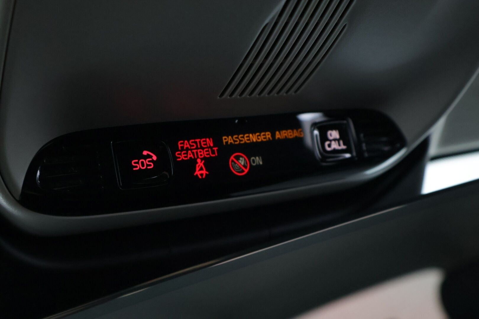 Volvo V60 Cross Country 2019 D4 AWD aut **Nahkasisusta / Sporttipenkit muistilla / VoC / ACC / 360 kamerat / Koukku ** - Hyvä huoltohistoria! / Jakohihna tehty 2024 - HULLUT AVAJAISHULINAT KORKOTARJOUS 3,29 %