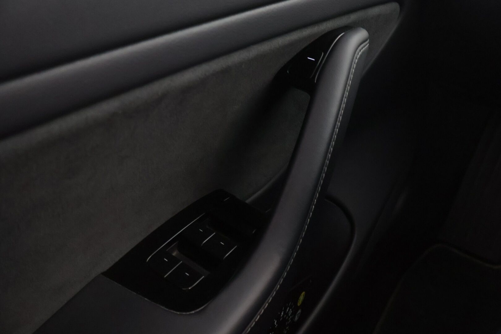 Tesla Model 3 2019 Performance - */ Suomi-auto / Äänieristetty / Sähkökäyttöinen Frunk / Autopilot / Premium Audio / 2x renkaat / Juuri saapunut /*