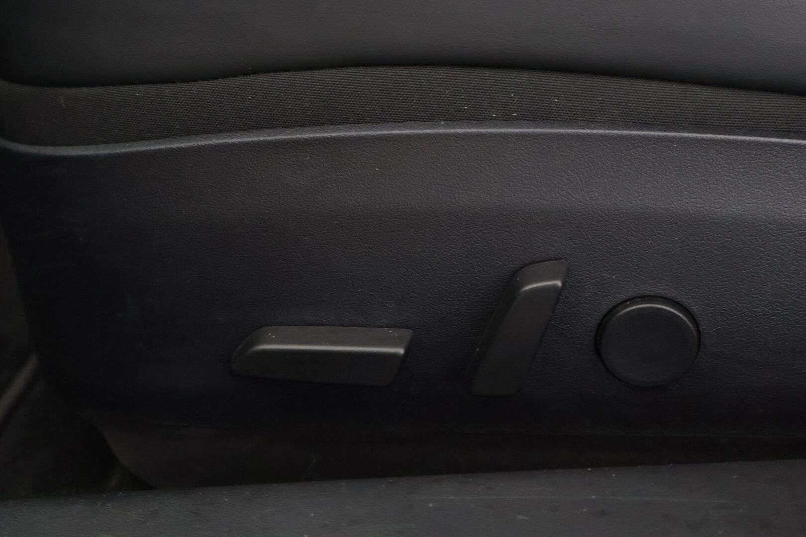 Tesla Model 3 2019 Performance - */ Suomi-auto / Äänieristetty / Sähkökäyttöinen Frunk / Autopilot / Premium Audio / 2x renkaat / Juuri saapunut /*