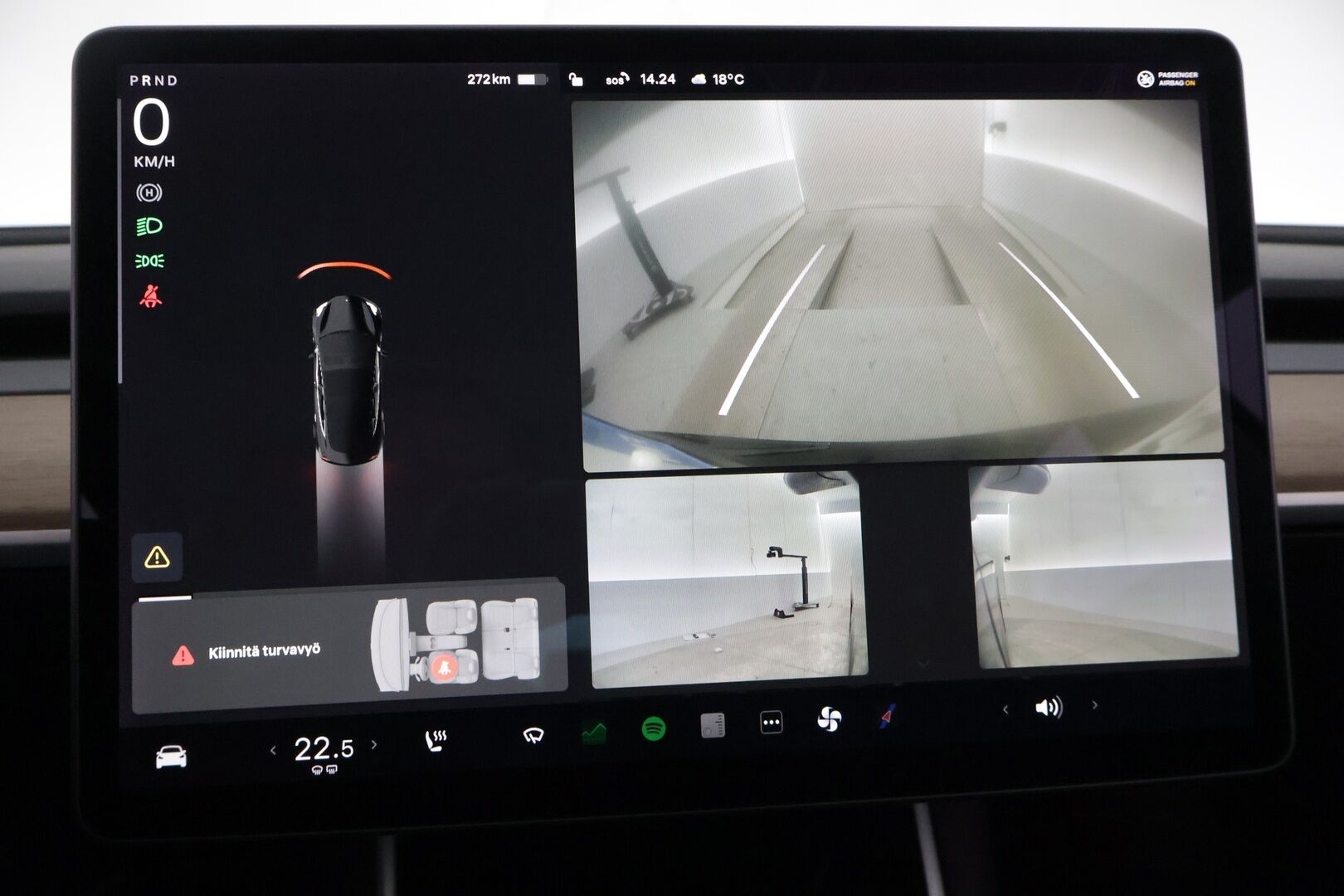 Tesla Model 3 2019 Performance - */ Suomi-auto / Äänieristetty / Sähkökäyttöinen Frunk / Autopilot / Premium Audio / 2x renkaat / Juuri saapunut /*