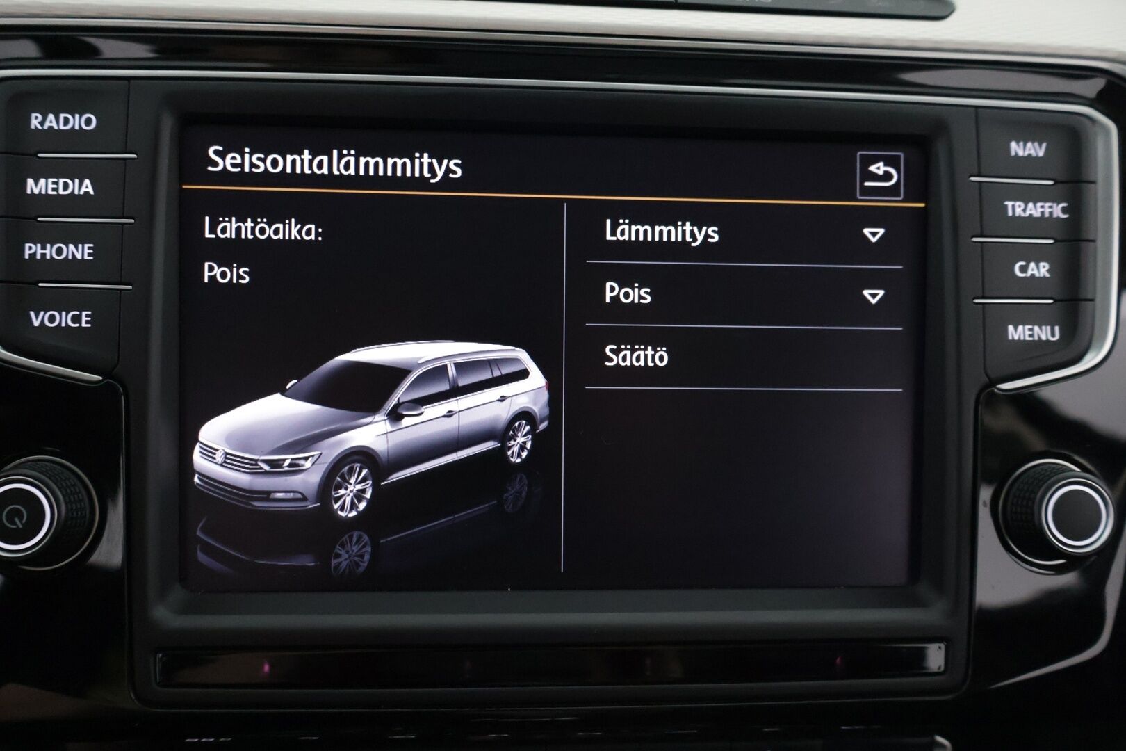 Volkswagen Passat 2016 Variant GTE Plug-In Hybrid 160 kW (218 hv) DSG-automaatti - ACC | 360° kamera | Lasikatto | Ambient Light | Navi | Hudi | Pysäköintitutkat