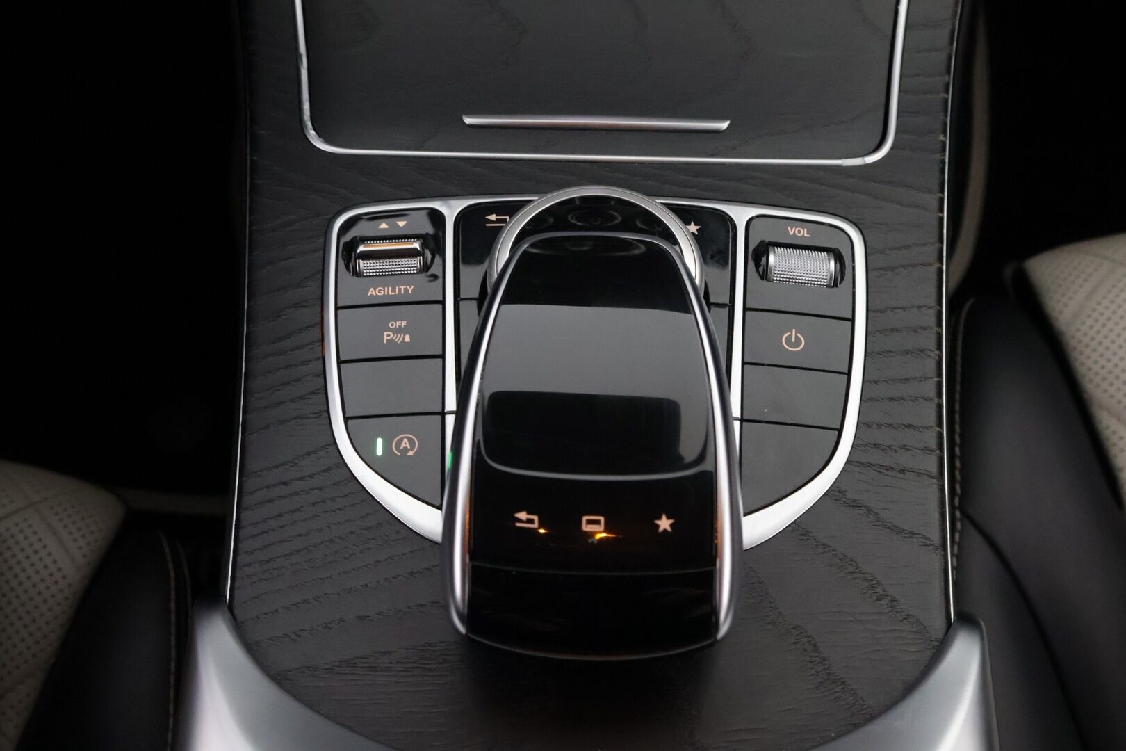 Mercedes-Benz C 2015 220 BlueTec T A Edition 1 * Webasto / Designo Nahat Muistilla / Burmester / Vakkari / Peruutustutkat! - Näyttävä / Harvoin tarjolla / Juuri tullut Tampereelle! - HULLUT AVAJAISHULINAT KORKOTARJOUS 3,29 %