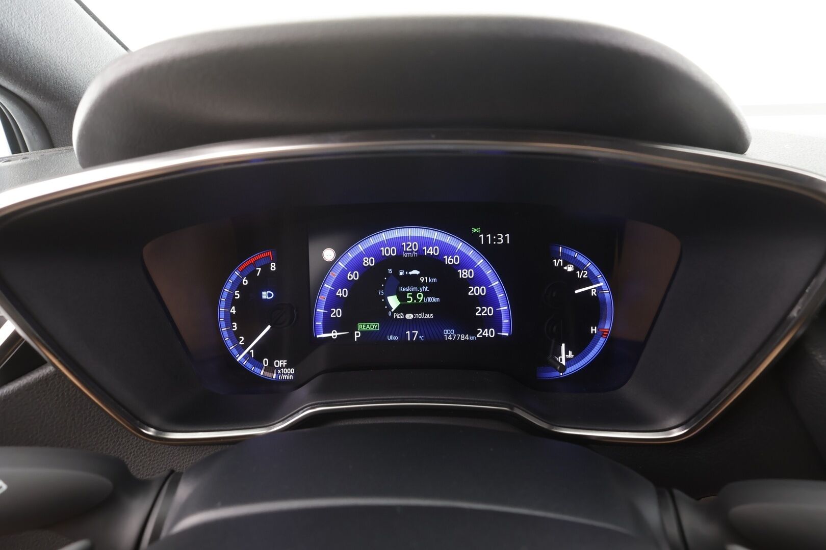 Toyota Corolla 2019 Touring Sports 2,0 Hybrid Style - | Koukku | ACC | LED | Kamera | Sisätilanlämmitin | Navi | Kaistavahti | Keyless | Apple&Android | Suomi-auto | Kahdet renkaat alumiinivanteilla | Kattava huoltohistoria!