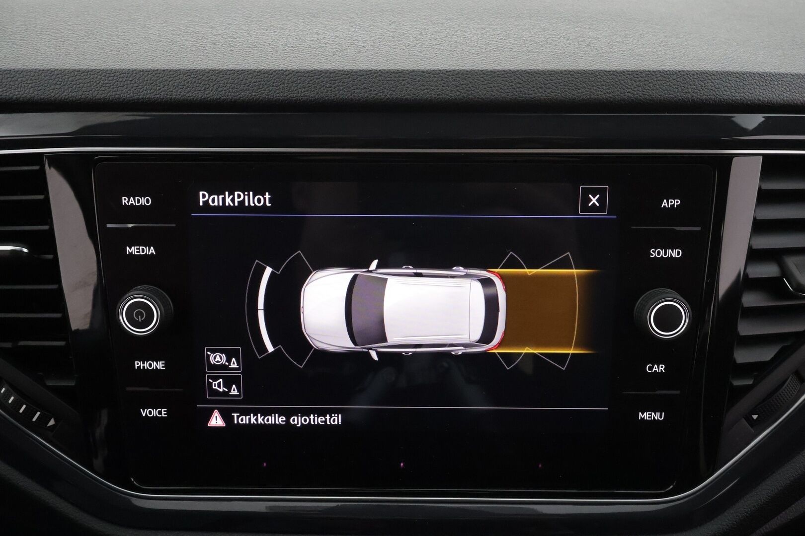 Volkswagen T-Roc 2020 Sport 1,5 TSI EVO 110 kW DSG * Webasto / ACC / LED / P.tutkat / Kaistavahti * - Suomi-auto / Kahdet renkaat 