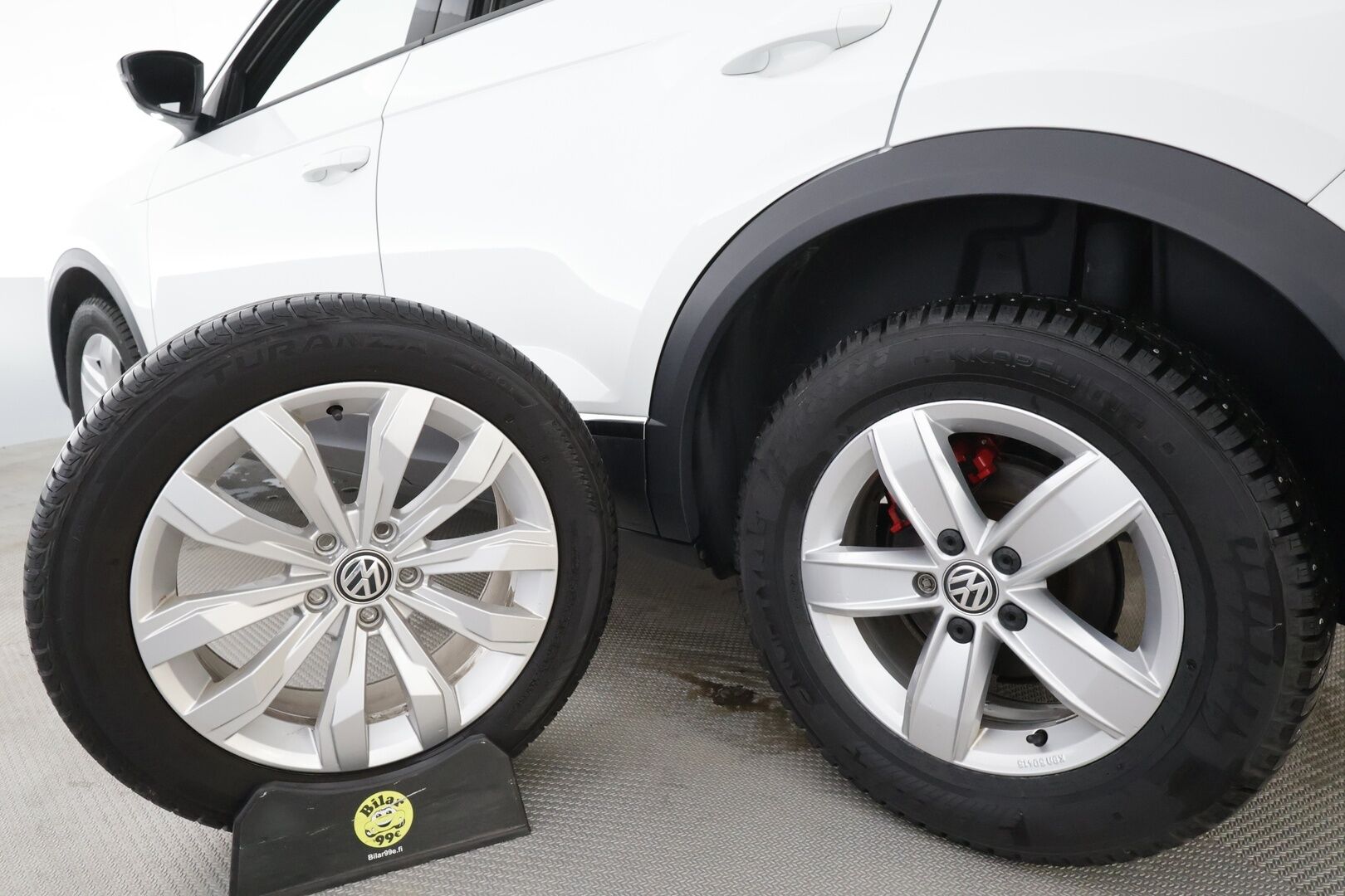 Volkswagen T-Roc 2020 Sport 1,5 TSI EVO 110 kW DSG * Webasto / ACC / LED / P.tutkat / Kaistavahti * - Suomi-auto / Kahdet renkaat 