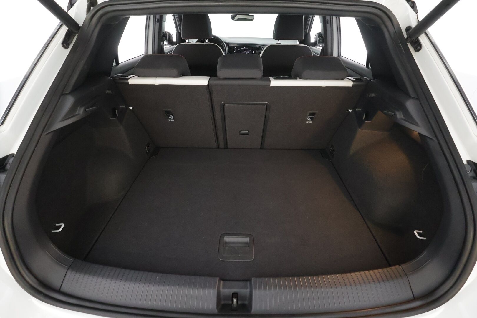 Volkswagen T-Roc 2020 Sport 1,5 TSI EVO 110 kW DSG * Webasto / ACC / LED / P.tutkat / Kaistavahti * - Suomi-auto / Kahdet renkaat 