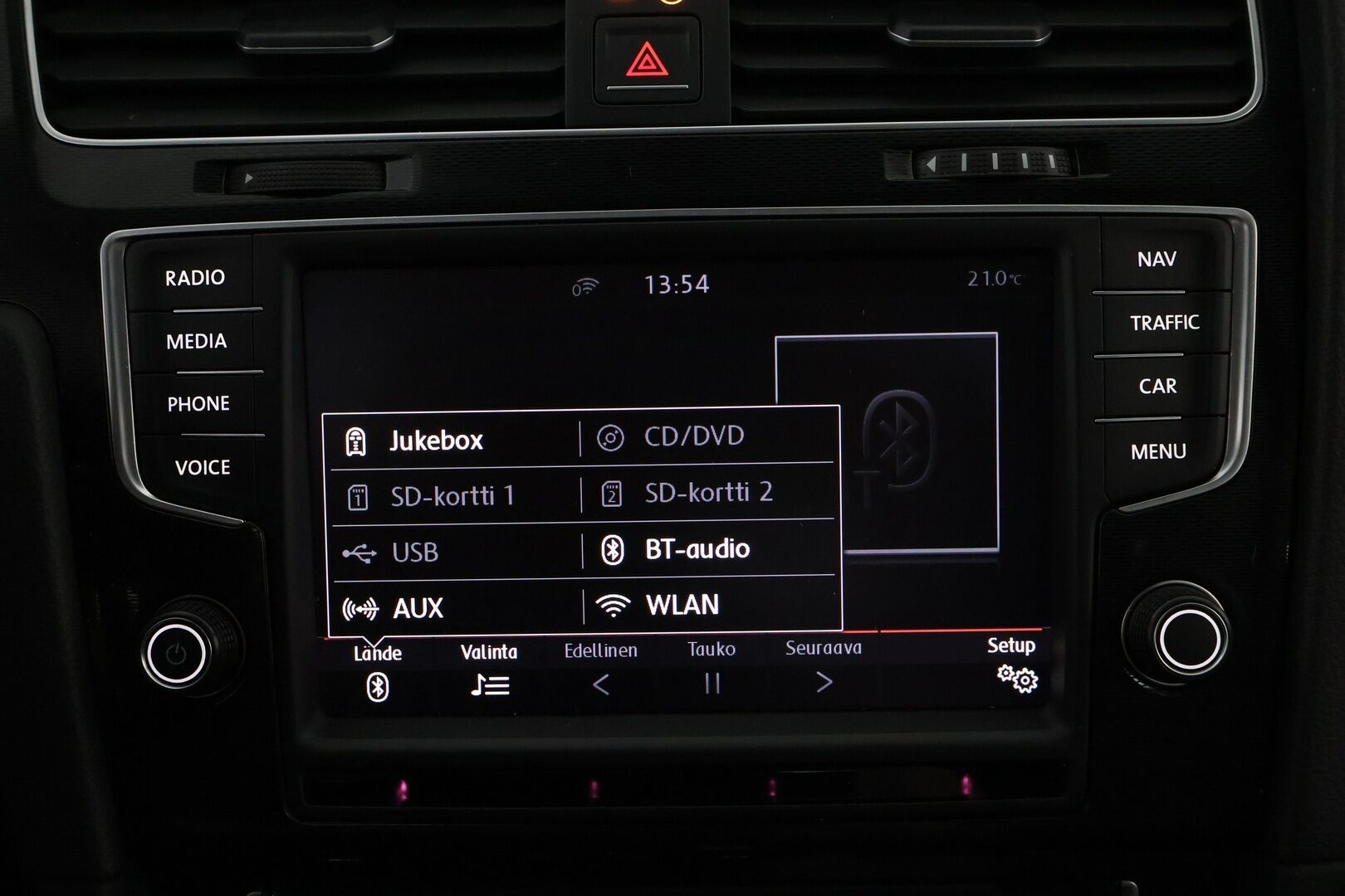 Volkswagen Golf 2016 GTE Plug-In Hybrid DSG Aut - *Akkupaketti uusittu / Vetokoukku / Särmä huoltokirja / Led-ajovalot / Näyttävä!!* *MYYDÄÄN HUUTOKAUPAT.COMISSA!!*