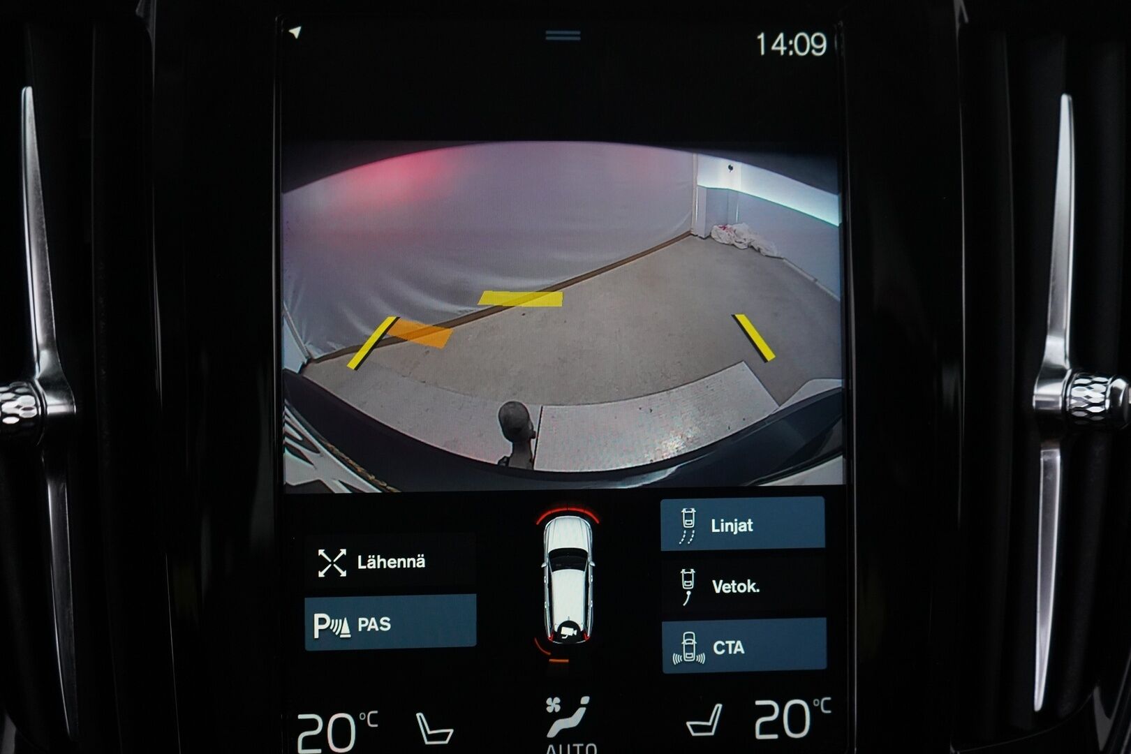 Volvo V90 2021 T6 TwE AWD Inscription Expression aut * ACC / Kamera / Koukku / Pilot Assist / Keyless * - Myydään juuri huollettuna / Kahdet vanteet / Akku kuntotarkastettu!