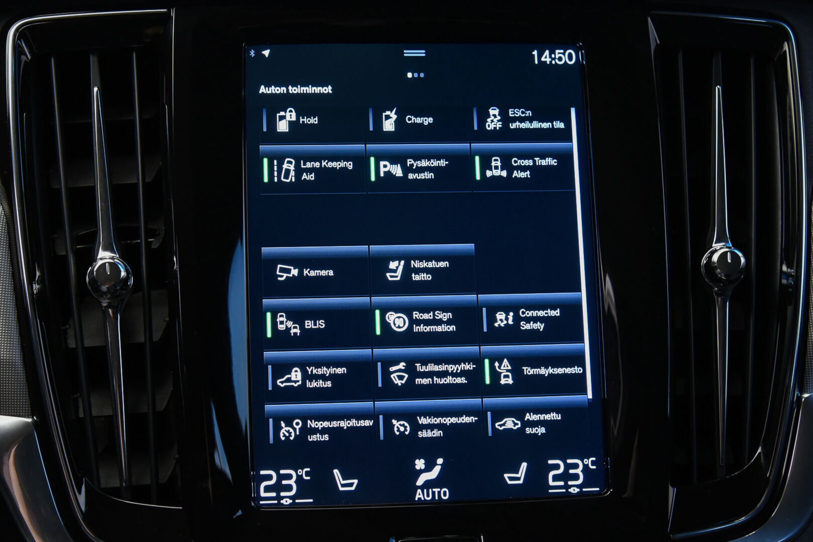 Volvo V90 2021 T6 TwE AWD Inscription Expression aut * ACC / Kamera / Koukku / Pilot Assist / Keyless * - Myydään juuri huollettuna / Kahdet vanteet / Akku kuntotarkastettu!