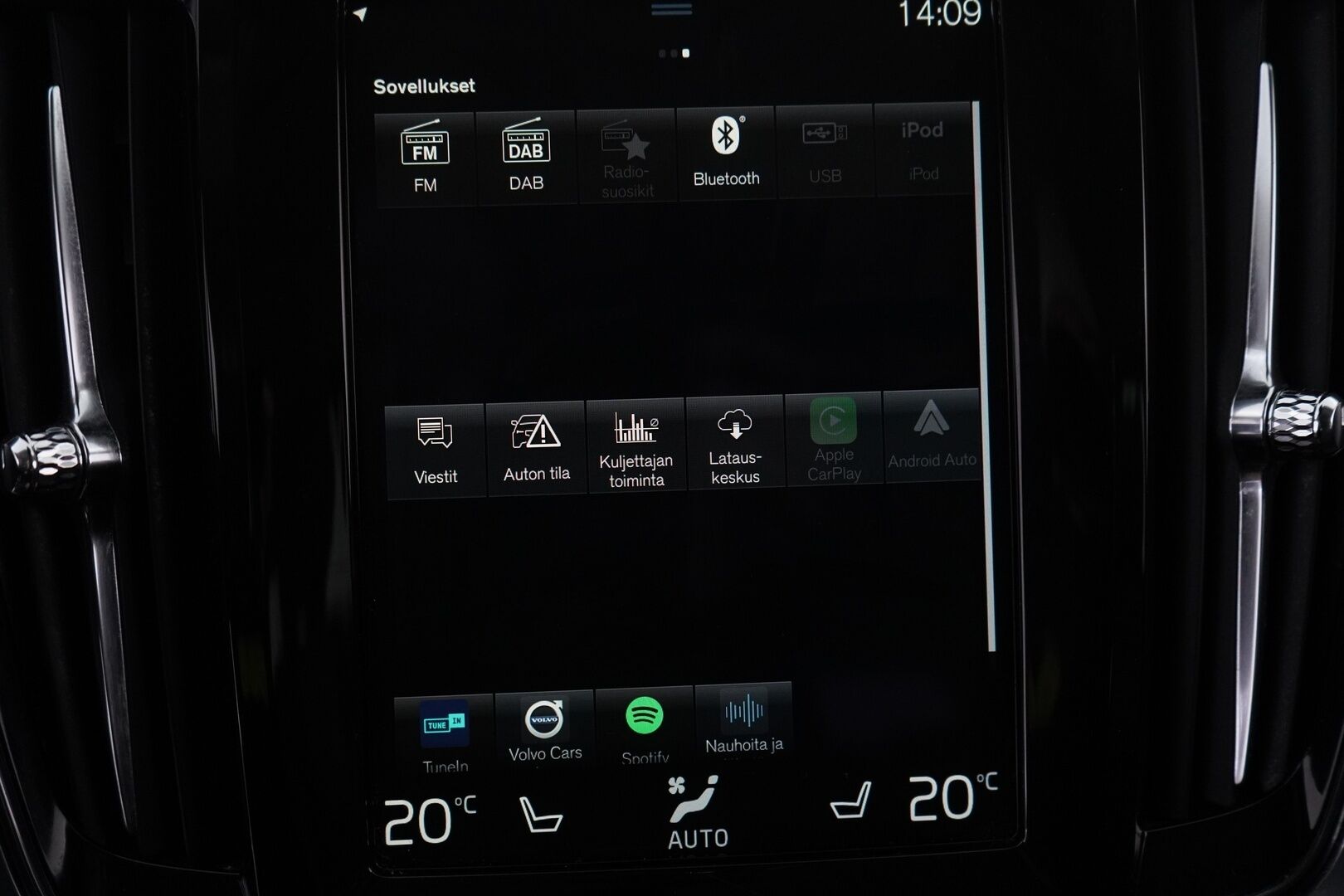 Volvo V90 2021 T6 TwE AWD Inscription Expression aut * ACC / Kamera / Koukku / Pilot Assist / Keyless * - Myydään juuri huollettuna / Kahdet vanteet / Akku kuntotarkastettu!