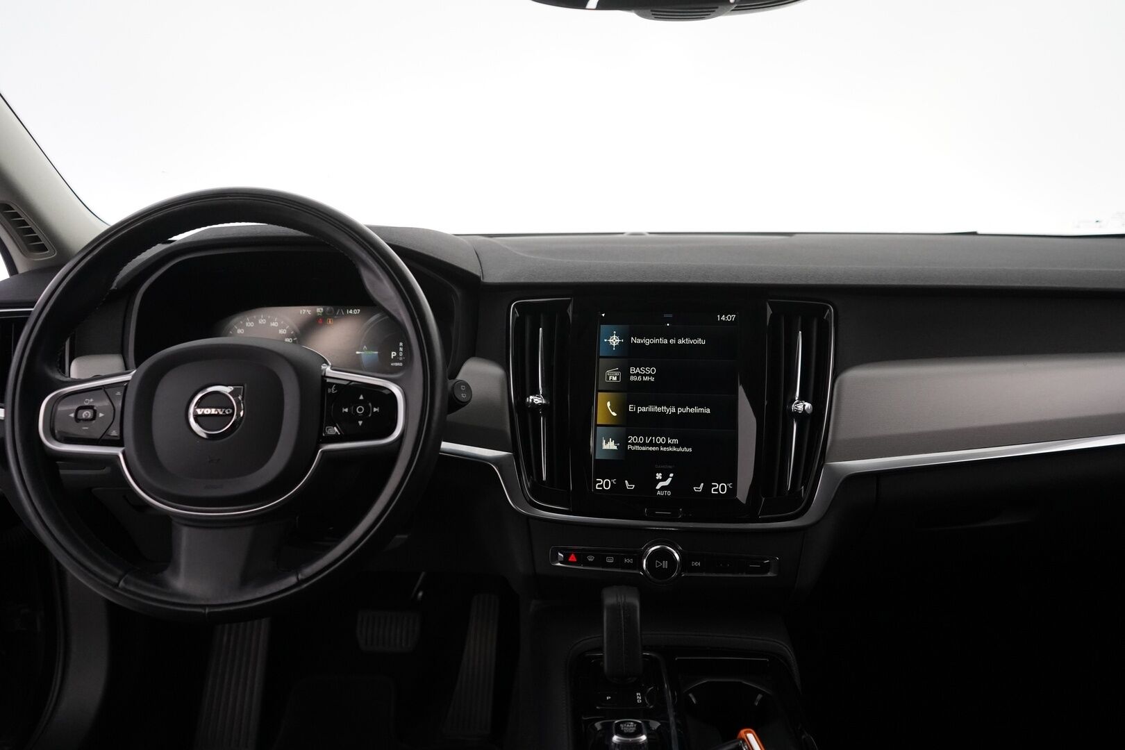 Volvo V90 2021 T6 TwE AWD Inscription Expression aut * ACC / Kamera / Koukku / Pilot Assist / Keyless * - Myydään juuri huollettuna / Kahdet vanteet / Akku kuntotarkastettu!