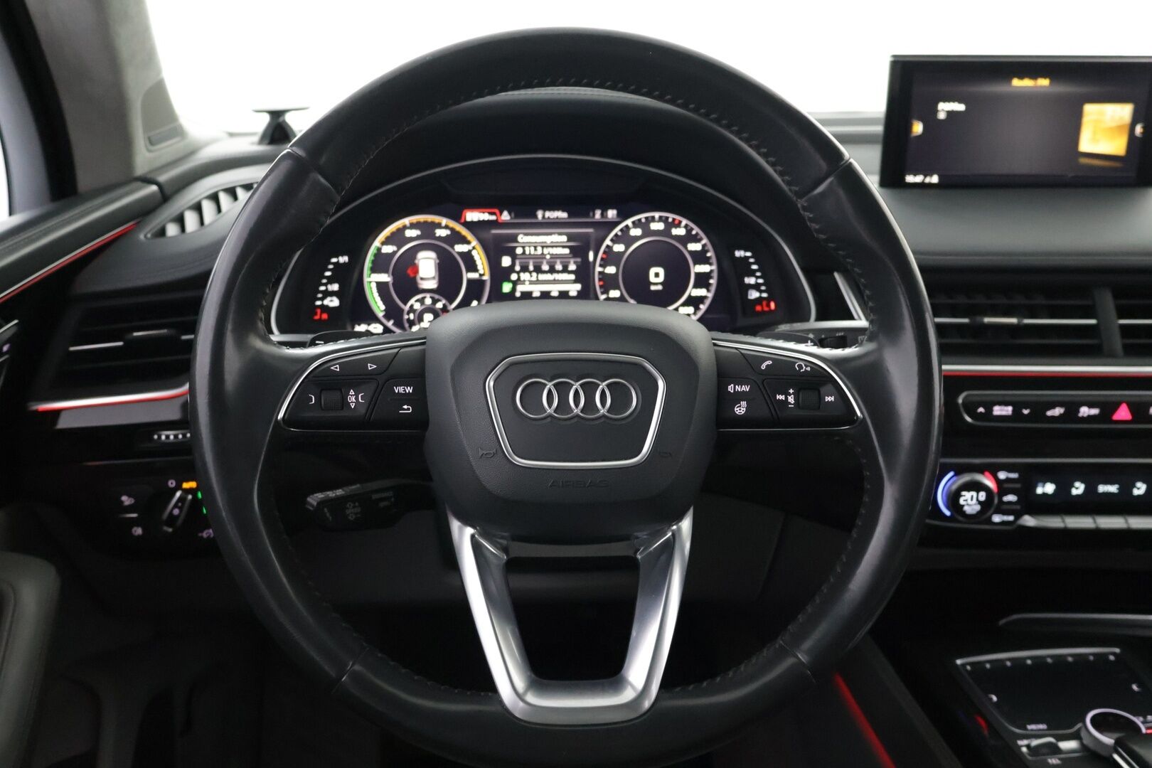 Audi Q7 2016 Q7 3,0 V6 TDI e-tron quattro tiptronic Business** YritysOutlet - Myydään vain yrityksille - SOH 94 % | ACC | HUD | Panorama | Matrix LED | B&O | 360° Kamera | Hierovat & Tuuletetut Nahkaistuimet | Vetokoukku | Navi