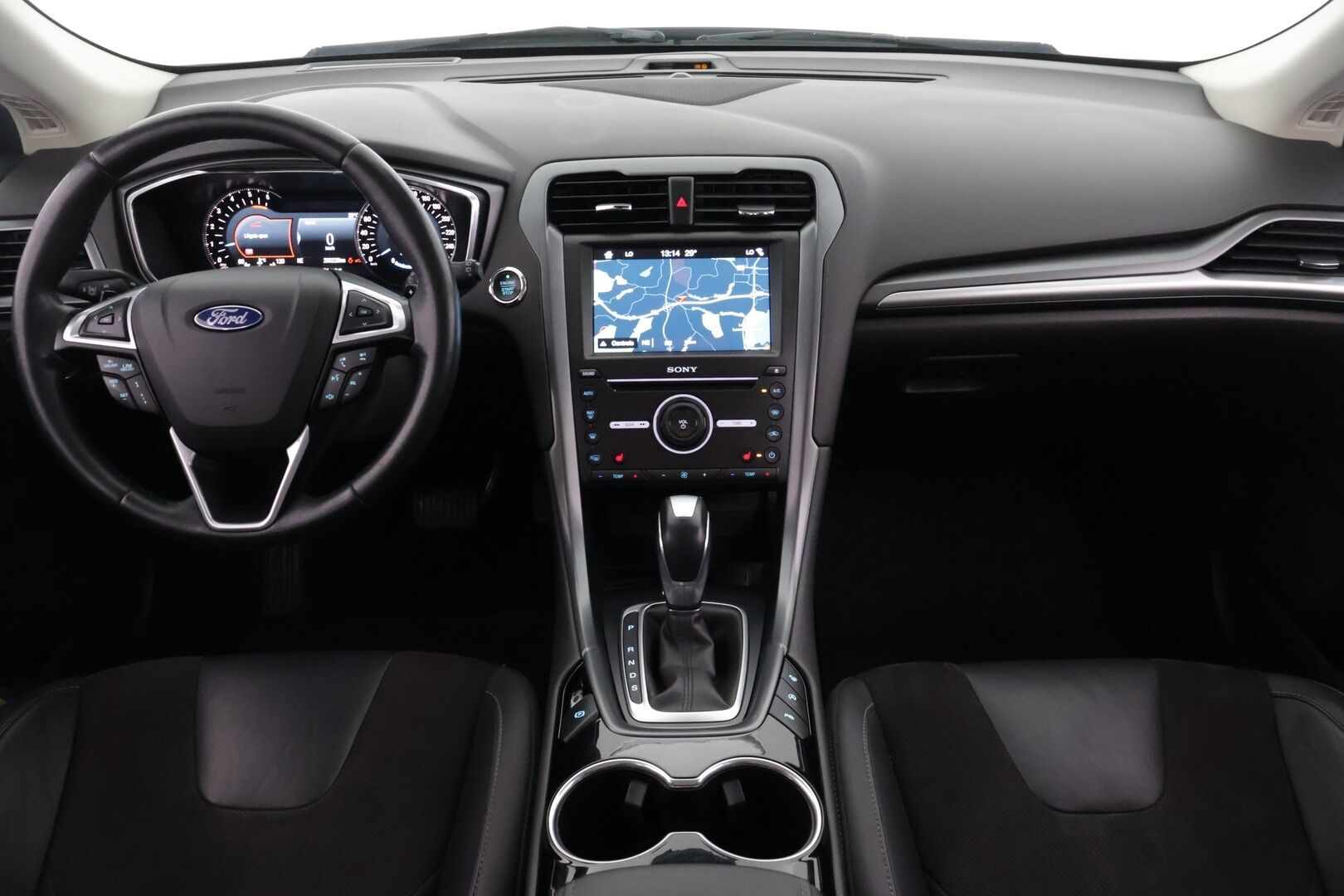 Ford Mondeo 2017 2,0 TDCi 180hv PowerShift Titanium Wagon AWD ** Webasto / ACC / Muistipenkki / Koukku / Sähkökontti / APP-Connect - *Törkky kamat / Kahdet renkaat **