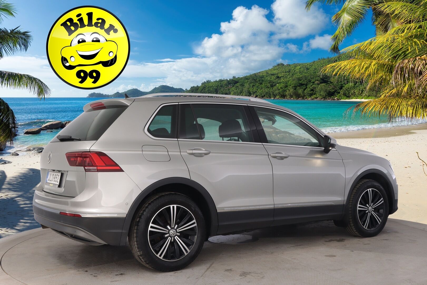 Volkswagen Tiguan 2017 Highline 2,0 TDI SCR 140 kW 4MOTION DSG * ACC / Webasto / Digimittaristo / Vaaleat muistinahat / Koukku / Dynaudio * - 2 Alut / P.kamera / KeyLessGo / Dynaamiset Ledit 
