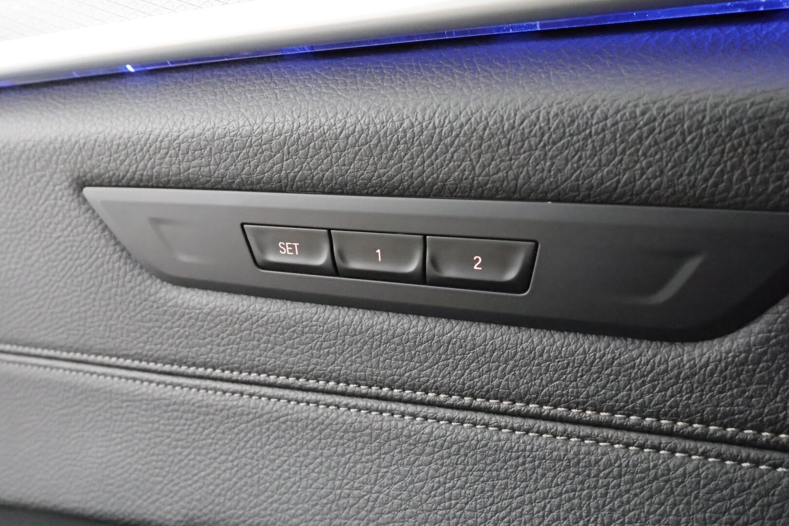 BMW 530 2018 G30 Sedan 530e A Charged Edition M Sport * ACC / HUD / 360° / H&K / Muistipenkit / Adapt.LED / Comfort Access * - Huippuvarusteet