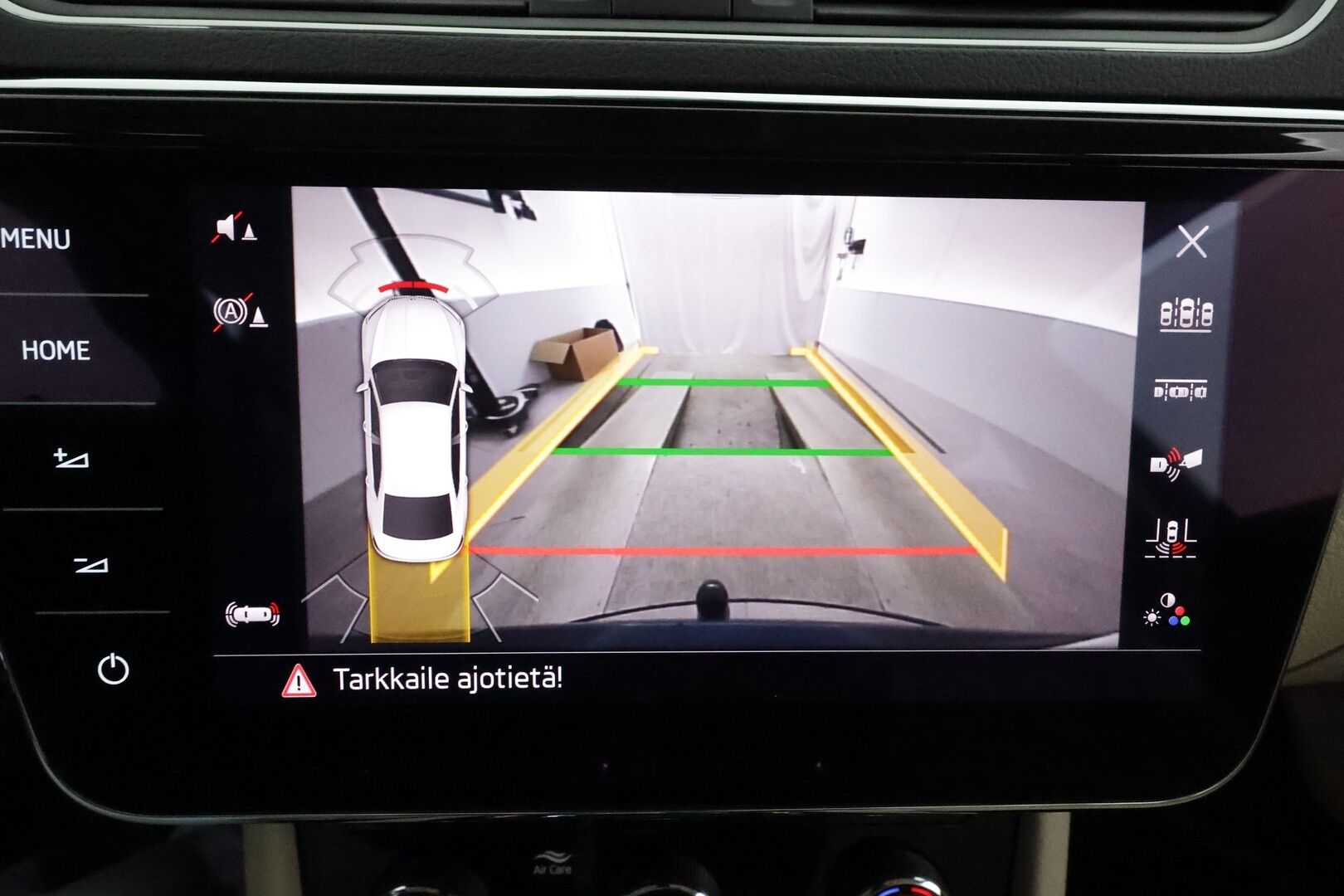Skoda Superb 2020 1,4 TSI PHEV L&K iV DSG **Webasto / Koukku / ACC / Matrix / Kattoluukku / P.kamera / Ilmastoitu&Hierova Muistipenkki** - Canton / 1-om Suomi-auto / 2x Latauskaapelit / Kahdet Renkaat / **HYVILLÄ KAMOILLA** 
