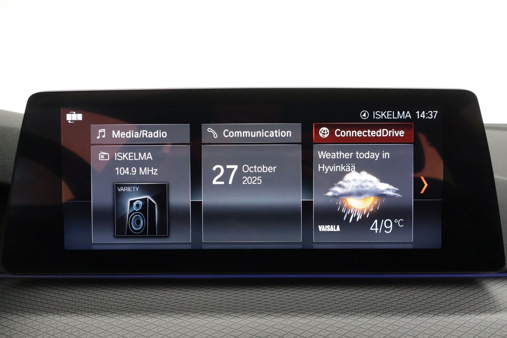 BMW 520 2018 G31 Touring 520d A xDrive Business Comfort M Sport * Webasto / HiFi / Sporttinahat / Vetokoukku / Adapt.LED / HUD / ShadowLine - 360-Kamera / Navi / 2x Renkaat aluvantein / Huippusiisti! - HULLUT JOULUT KORKOTARJOUS 2,49% 