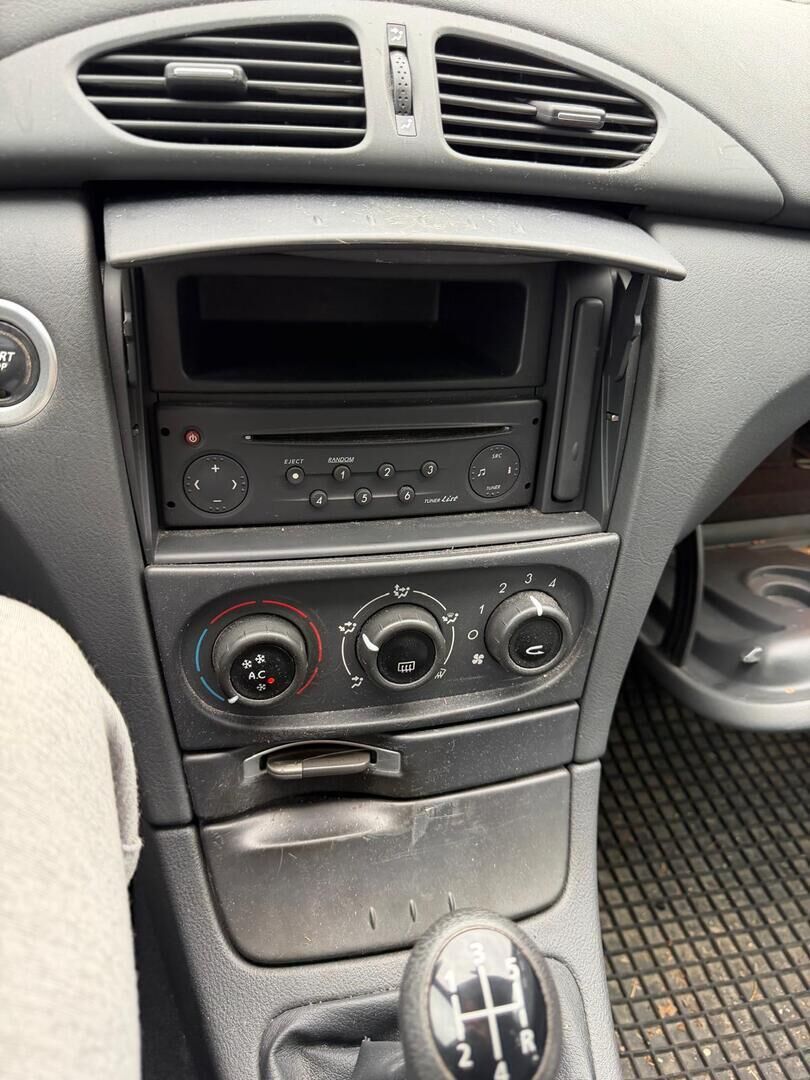 Renault Laguna 2004 5D LAGUNA BREAK 2.0 - | Yritys Outlet Myydään vain yrityksille! | Vakkari | Lohko + sisäpistoke | Koukku | Hyvät huollot | Leimaa joulukuulle |