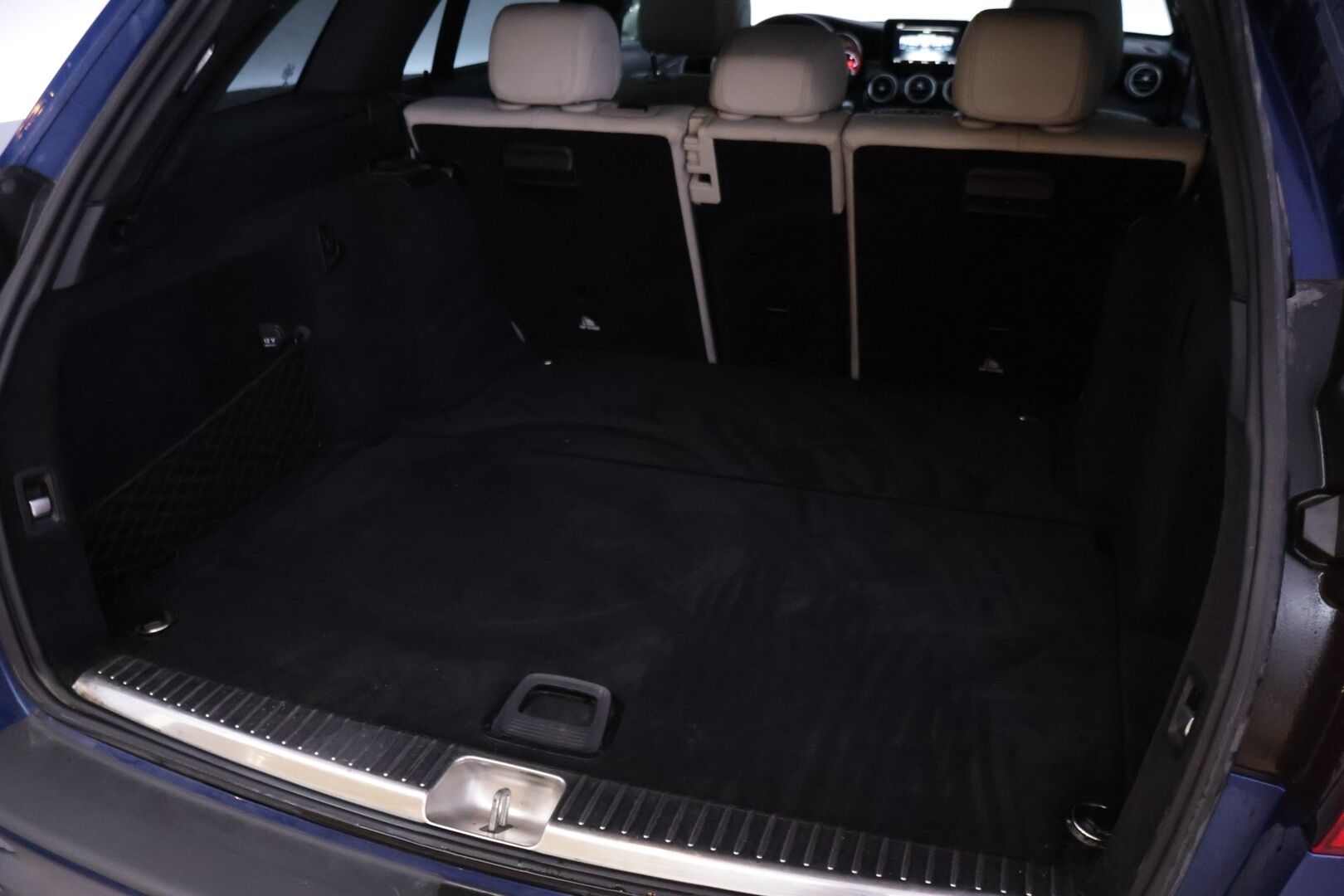 Mercedes-Benz C 2016 220 D AMG - | LED | Panorama | Webasto | Ambient | Keyless | IHC | Sähkös.Istuimet | Tutkat | S.Luukku |