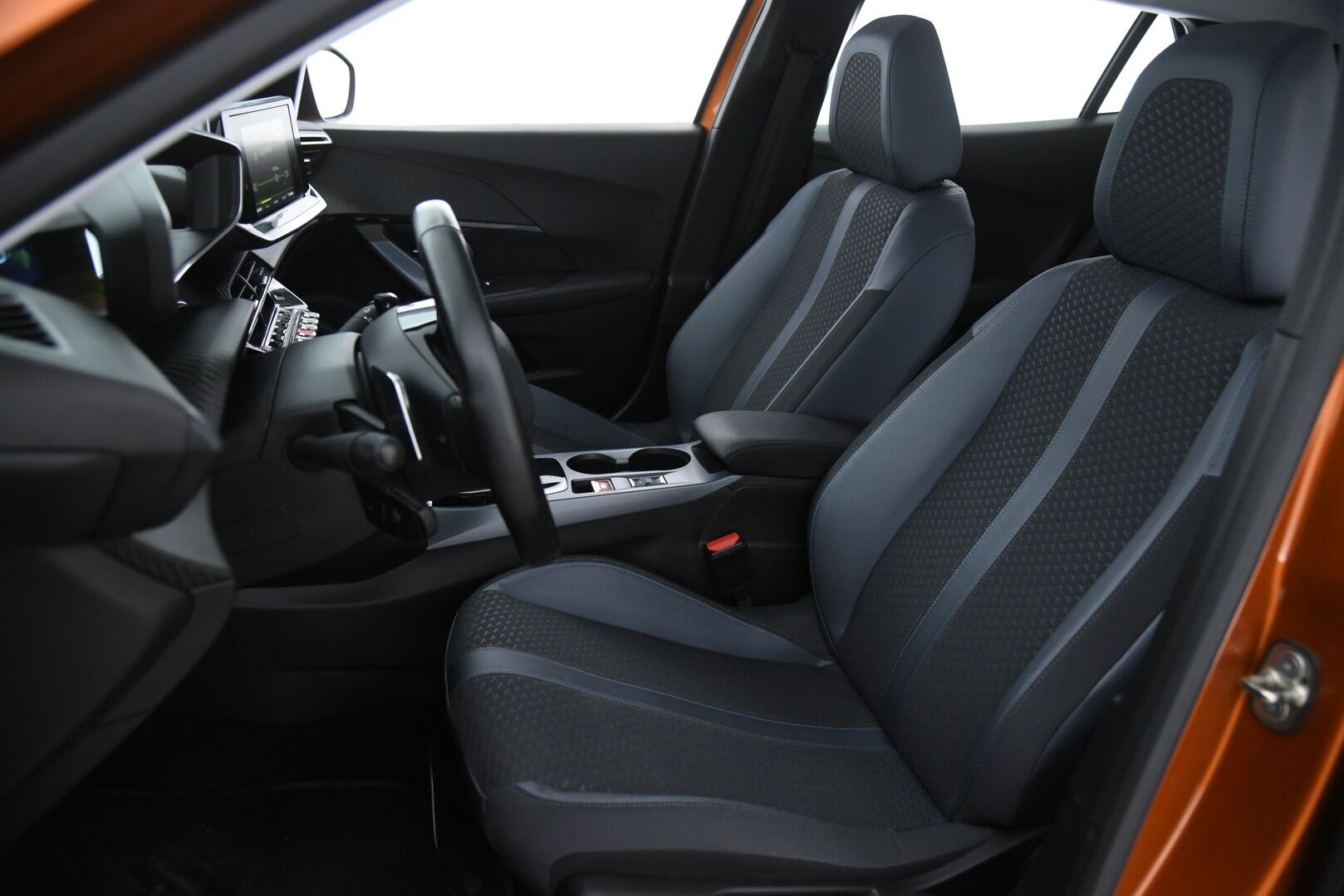 Peugeot 2008 2021 Allure 210 Anniversary PureTech 130 EAT8-autom / Suomi-auto / vakkari / 360-Kamera / LED-valot