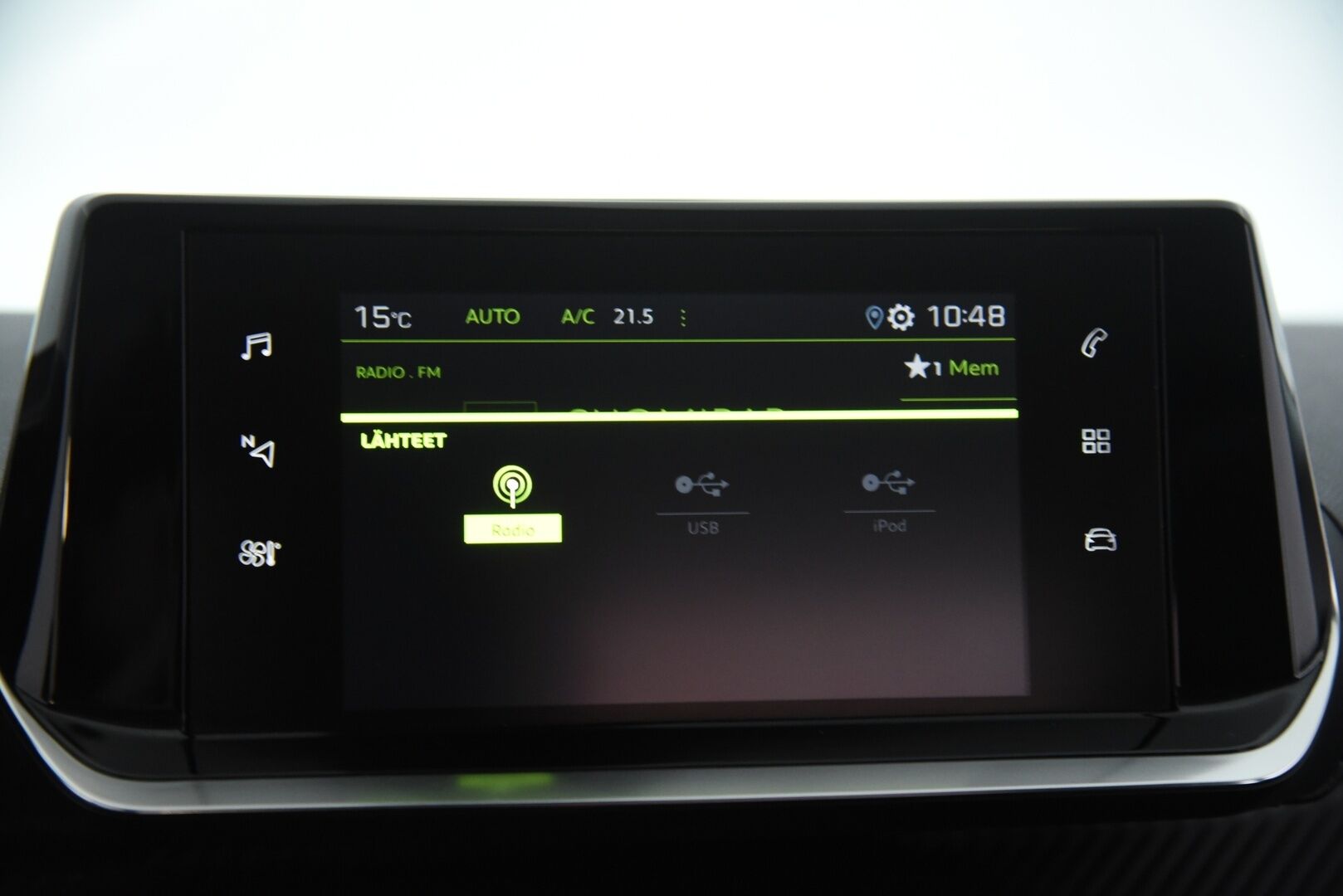 Peugeot 2008 2021 Allure 210 Anniversary PureTech 130 EAT8-autom / Suomi-auto / vakkari / 360-Kamera / LED-valot