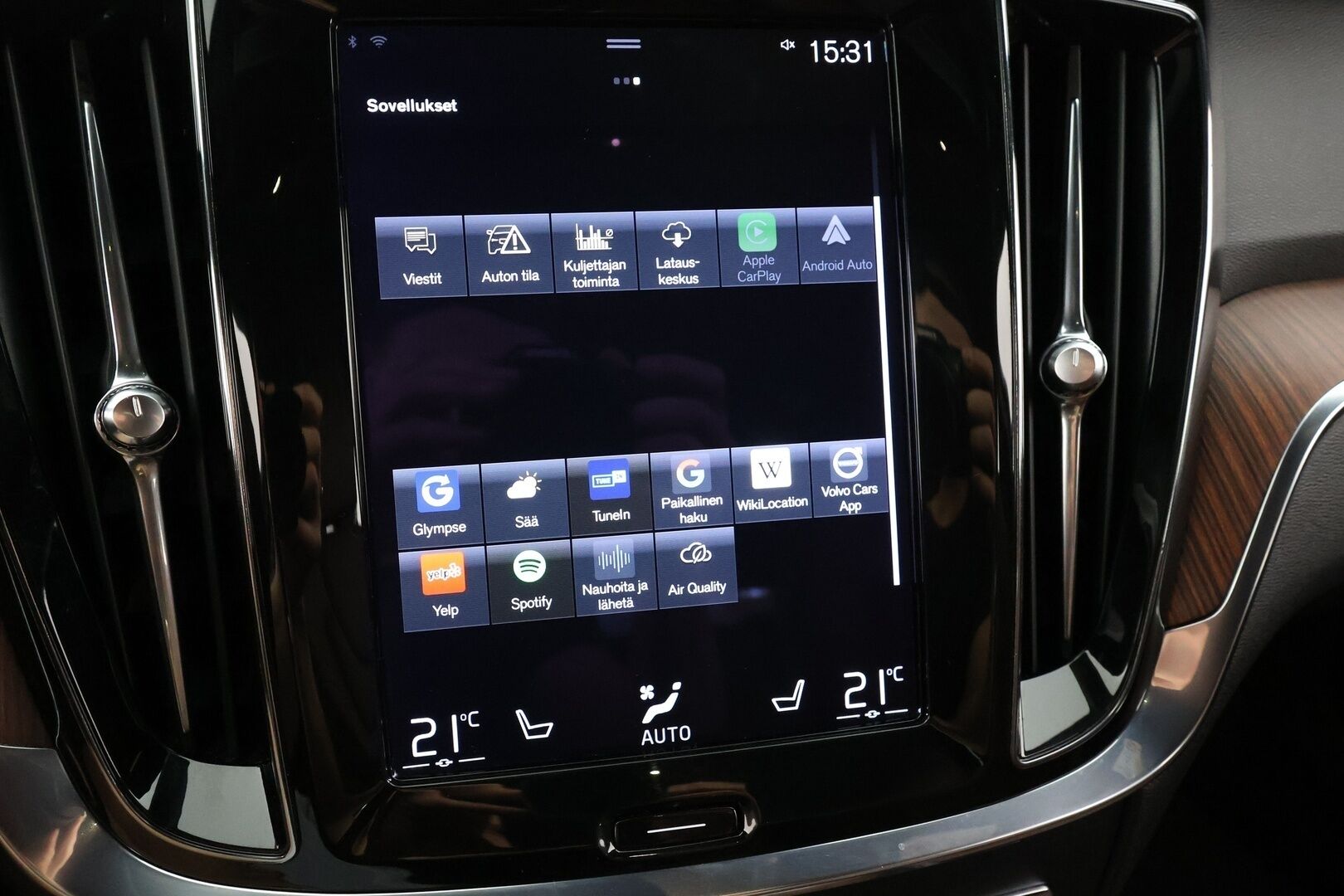 Volvo V60 Cross Country 2021 B4 AWD D-MHEV Business aut. - Webasto | Adapt.Vakkari | Full-LED | P.Kamera | Sporttinahat Muistilla | Navi | Keyles | Suomi-auto | Kahdet Renkaat
