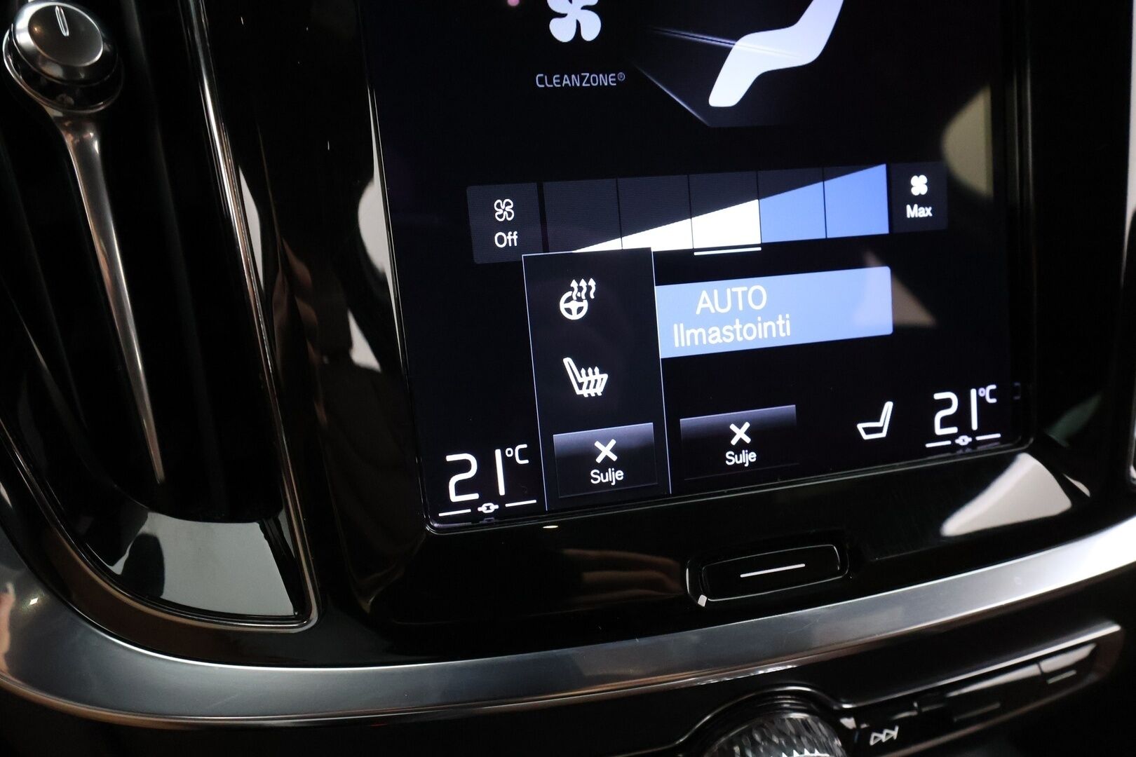 Volvo V60 Cross Country 2021 B4 AWD D-MHEV Business aut. - Webasto | Adapt.Vakkari | Full-LED | P.Kamera | Sporttinahat Muistilla | Navi | Keyles | Suomi-auto | Kahdet Renkaat