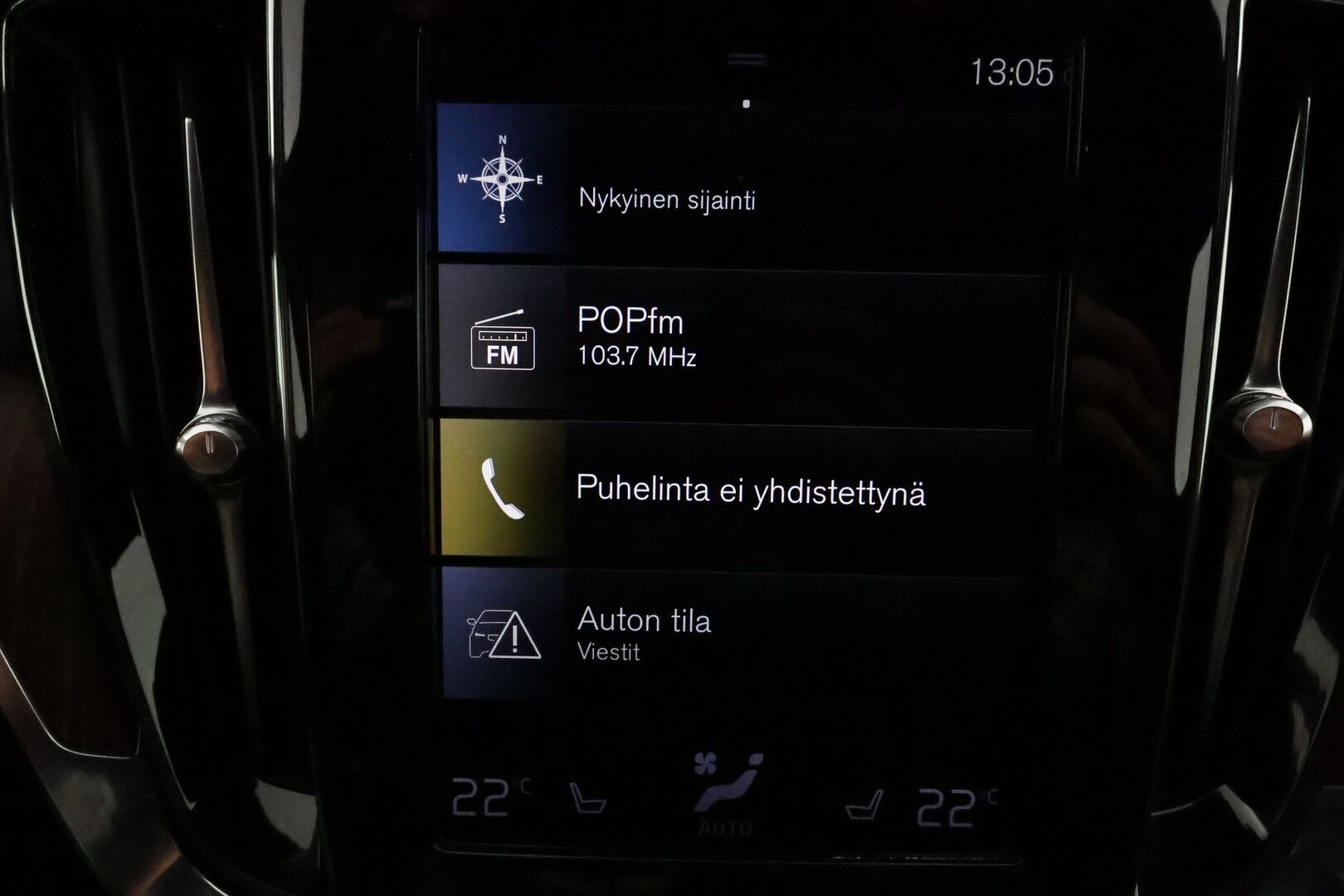 Volvo V60 Cross Country 2021 B4 AWD D-MHEV Pro aut **Adapt.vakkari / Muistipenkit / P.kamera / Koukku / Full LED / Webasto / Navi / BLIS** - 3,99 % KORKOTARJOUS TÄHÄN AUTOON 31.8. ASTI! - Suomi-auto / Kahdet renkaat aluvanteilla / Merkkihuollettu / Ruskeat nahat / Penkinlämmittimet takana / Ratinlämmitin