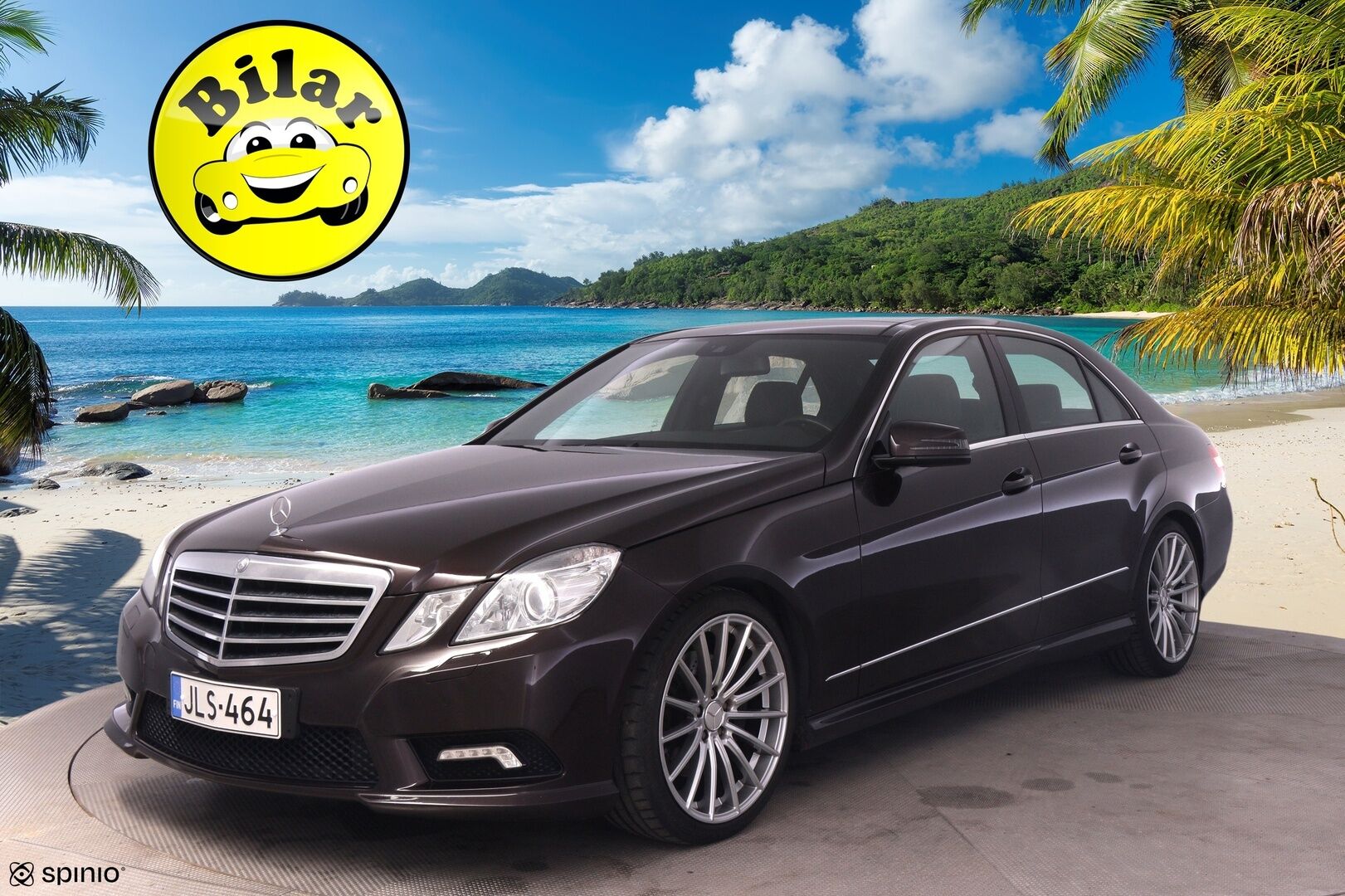 Mercedes-Benz E 2010 350 4MATIC Sedan AMG - | AMG | Panorama | Vakkari | Tutkat | Nahka-Alcantara | S-Koukku | Navi | Xenon |
