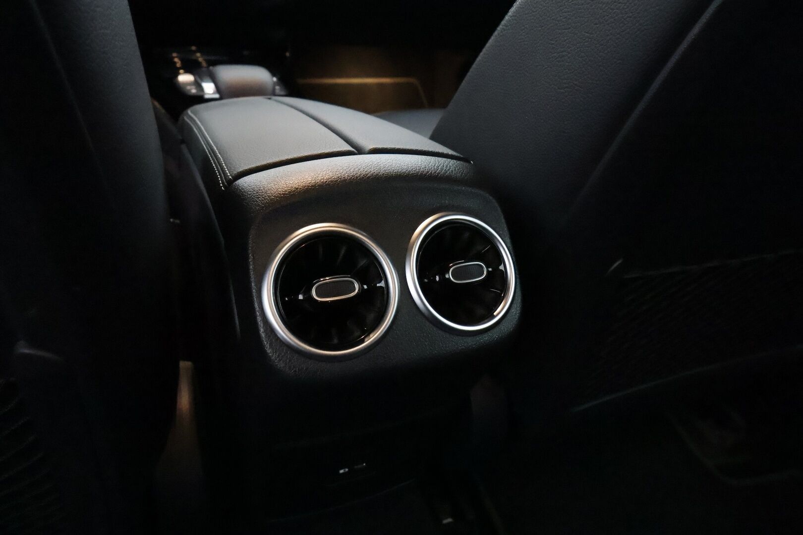 Mercedes-Benz CLA 2021 220 d 4MATIC A Shooting Brake Business Progressive *DTR+ / Kamera / IHC+ / Multibeam / Sporttipenkit / Digimittaristo* - Merkkihuollettu / Sähkökontti / Suomiauto / 2x renkaat & Vanteet / Mercedes Me / Mustasisäkatto / Appconnect - HULLUT AVAJAISHULINAT KORKOTARJOUS 3,29 %