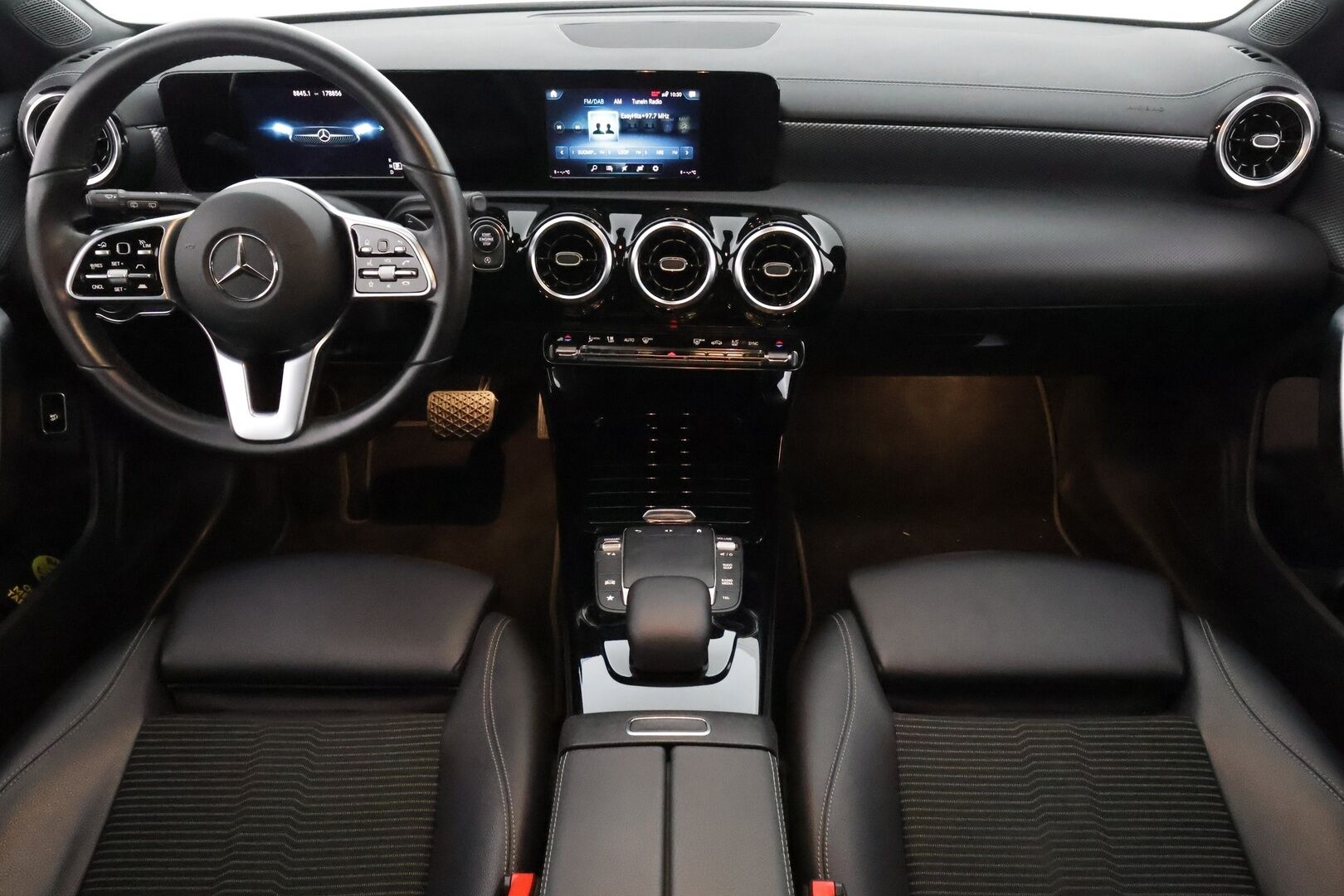 Mercedes-Benz CLA 2021 220 d 4MATIC A Shooting Brake Business Progressive *DTR+ / Kamera / IHC+ / Multibeam / Sporttipenkit / Digimittaristo* - Merkkihuollettu / Sähkökontti / Suomiauto / 2x renkaat & Vanteet / Mercedes Me / Mustasisäkatto / Appconnect - HULLUT AVAJAISHULINAT KORKOTARJOUS 3,29 %