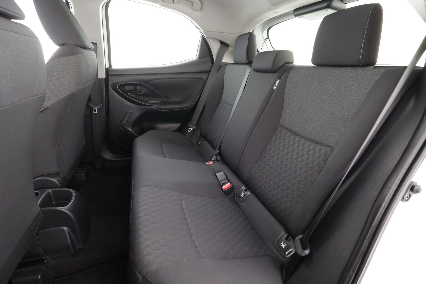 Toyota Yaris 2020 1,0 VVT-i Life * 1.Om Suomi-auto / ACC / Bluetooth / Kaistavahti / Ilmastointi / 2xRenkaat * - HULLUT JOULUT KORKOTARJOUS 2,49% 