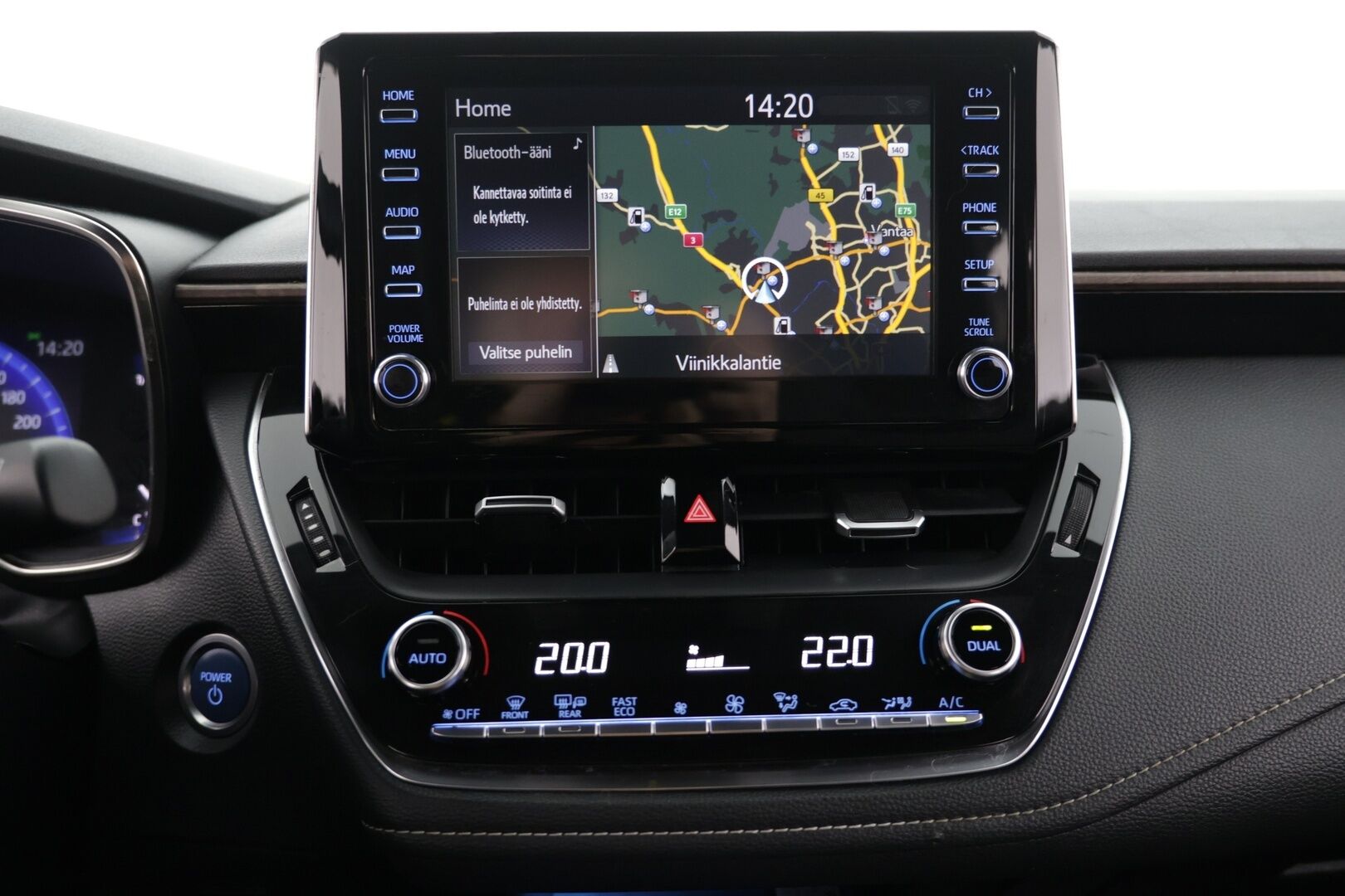 Toyota Corolla 2021 Touring Sports 1,8 Hybrid TREK / Kamera / 2x renkaat / Ratinlämmitin /Tutkat - Kamera / Ratinlämmitin / Lohko+sisäpistoke / 2x renkaat