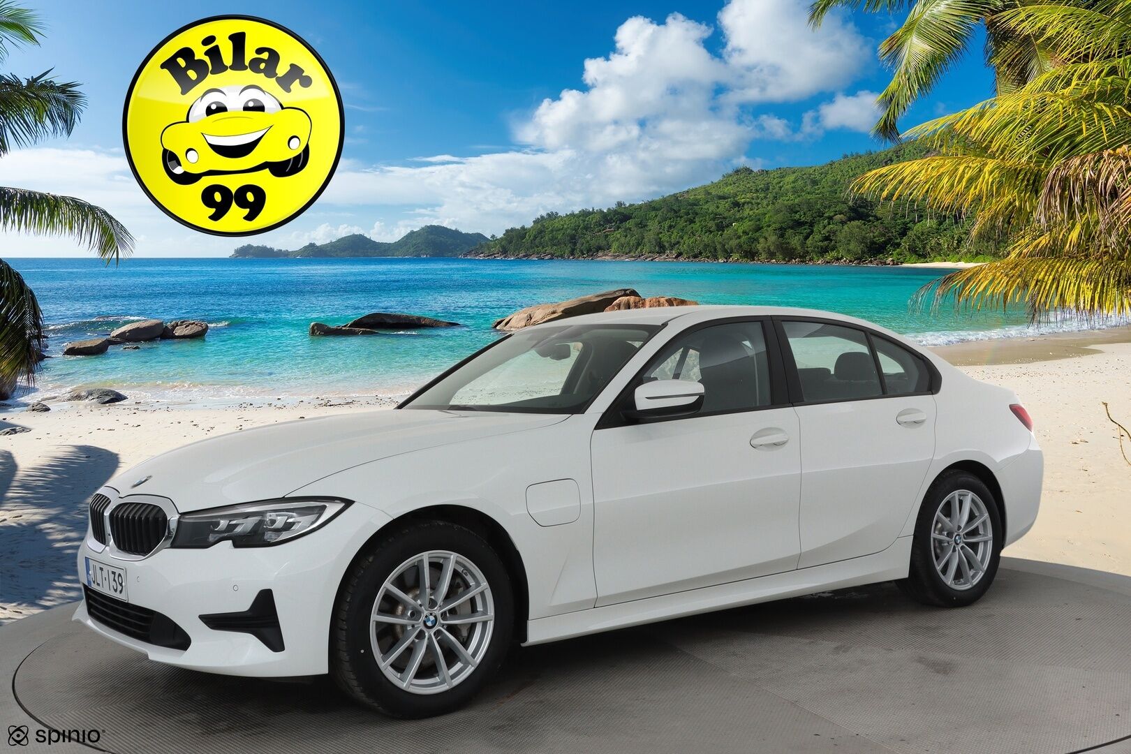 BMW 330 2021 G20 Sedan 330e xDrive A Charged Edition **Vakkari / P.tutkat / Sporttipenkit / Hifit / Navi / LED** - 1.Om Suomi-auto / Kahdet renkaat vanteilla / Hyvin huollettu