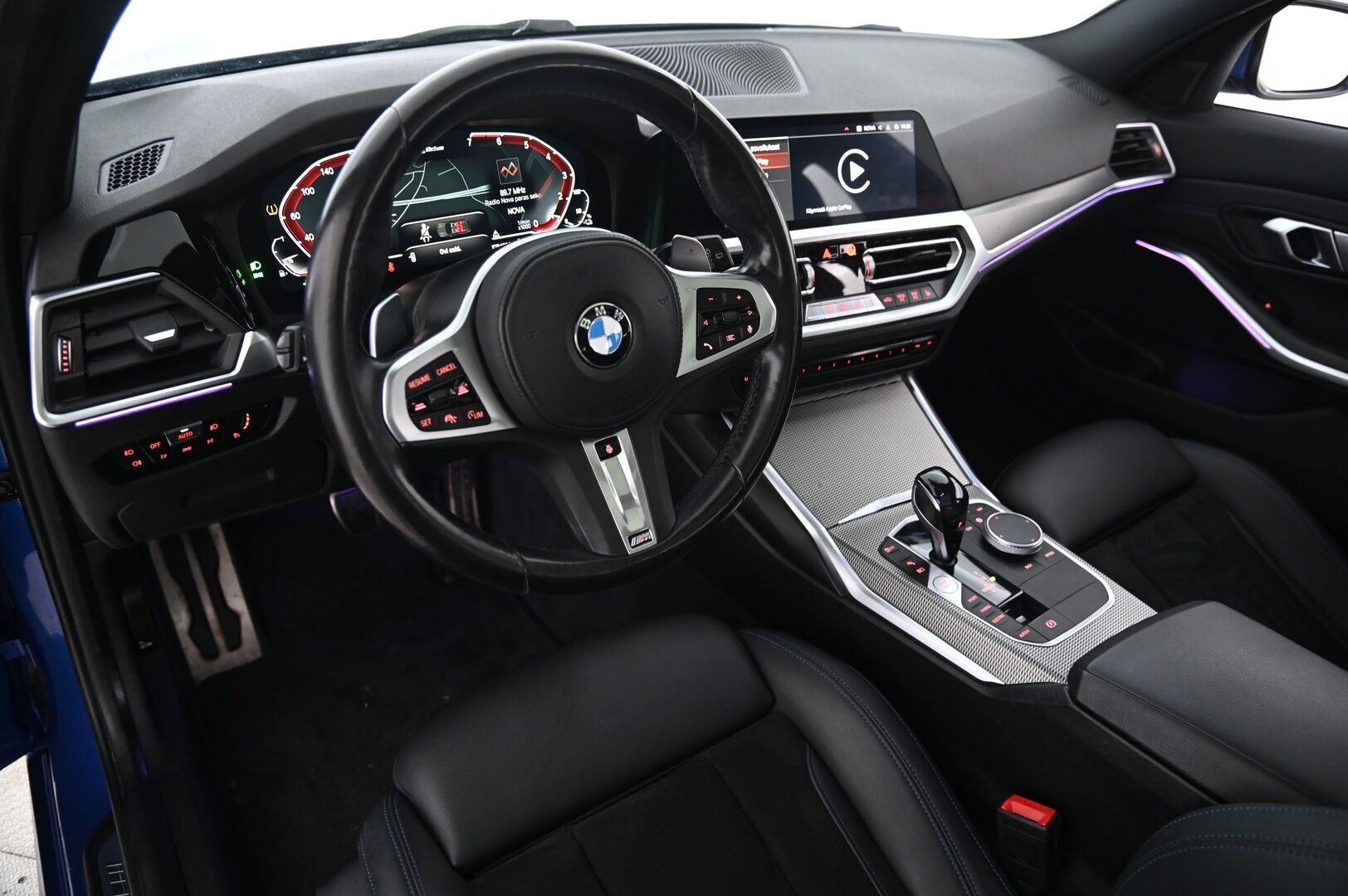 BMW 330 2021 G21 Touring 330e xDrive A Charged Edition M Sport *Panorama / ACC / Hifit / Koukku* - *Suomi-auo / 2x vanteet ja renkaat / Juuri tullut*