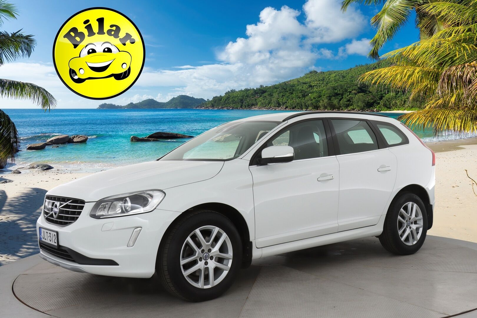 Volvo XC60 2017 D4 Momentum - | Webasto | ACC | BLIS | Koukku | Digimittaristo | Puolinahat | 2x renkaat ja vanteet |