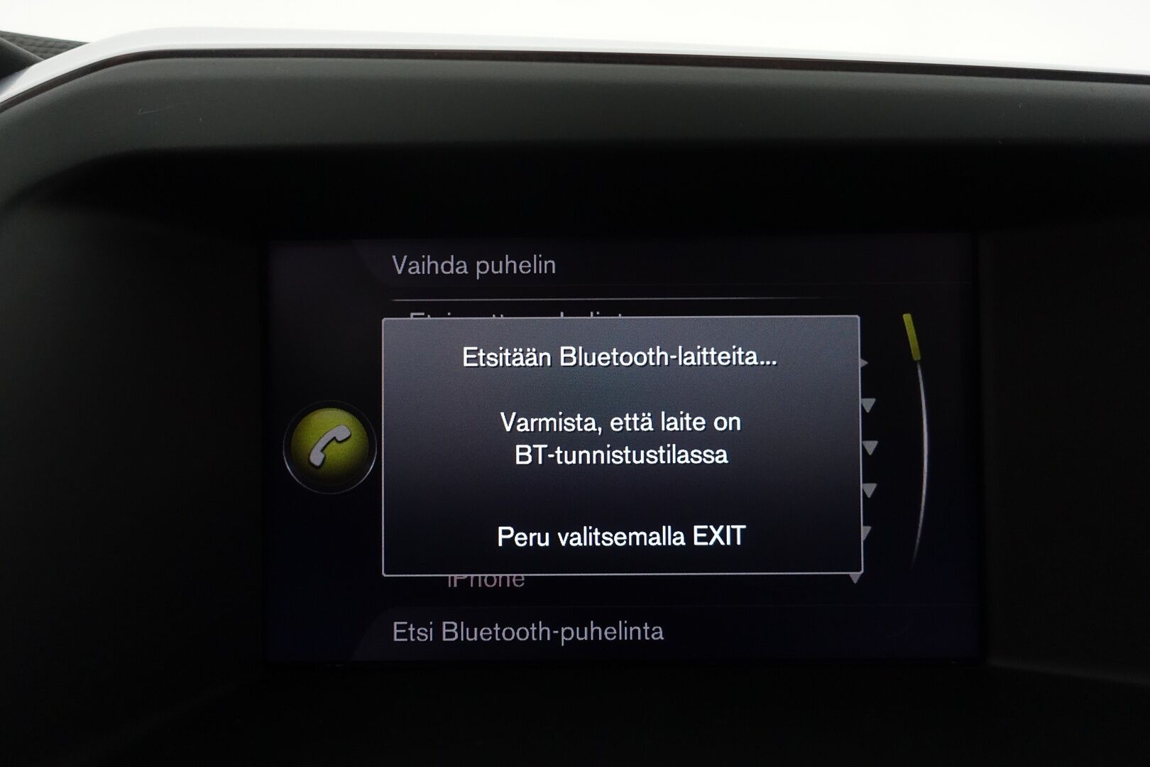 Volvo XC60 2017 D4 Momentum - | Webasto | ACC | BLIS | Koukku | Digimittaristo | Puolinahat | 2x renkaat ja vanteet |
