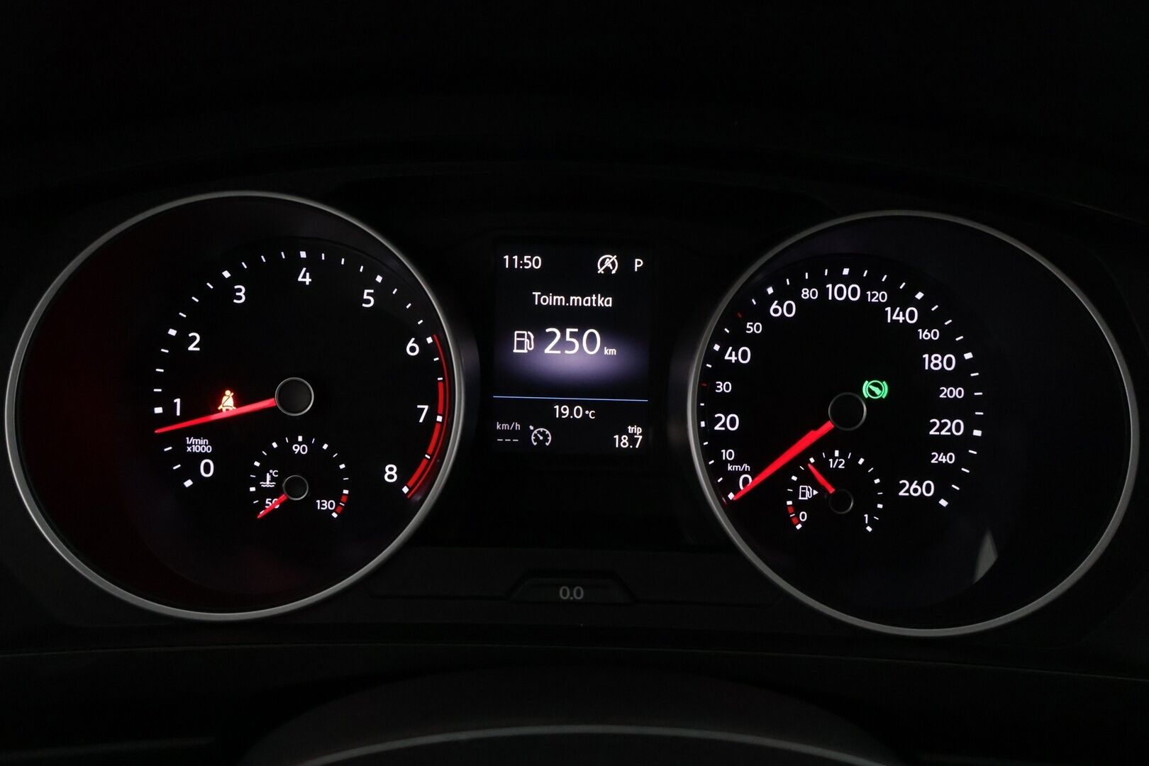 Volkswagen Tiguan 2017 Comfortline 1,4 TSI 4MOTION DSG - Adapt. Vakkari / Webasto / Siisti Väri / Juuri huollettu