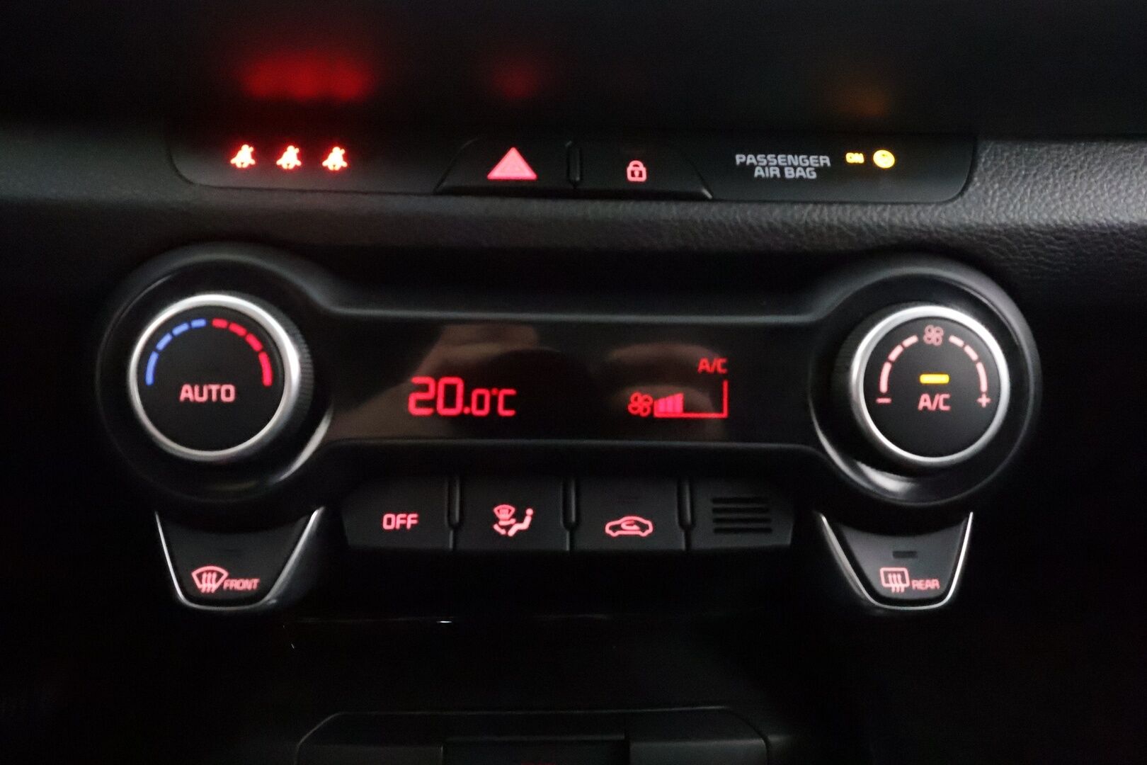 Kia Stonic 2021 1,0 T-GDI 100hv EX DCT - | Vakkari | Lane-assist | P.kamera | Lämm. ratti | Apple & Android | Aut. ilmastointi | 2x renkaat aluin | Suomiauto | 