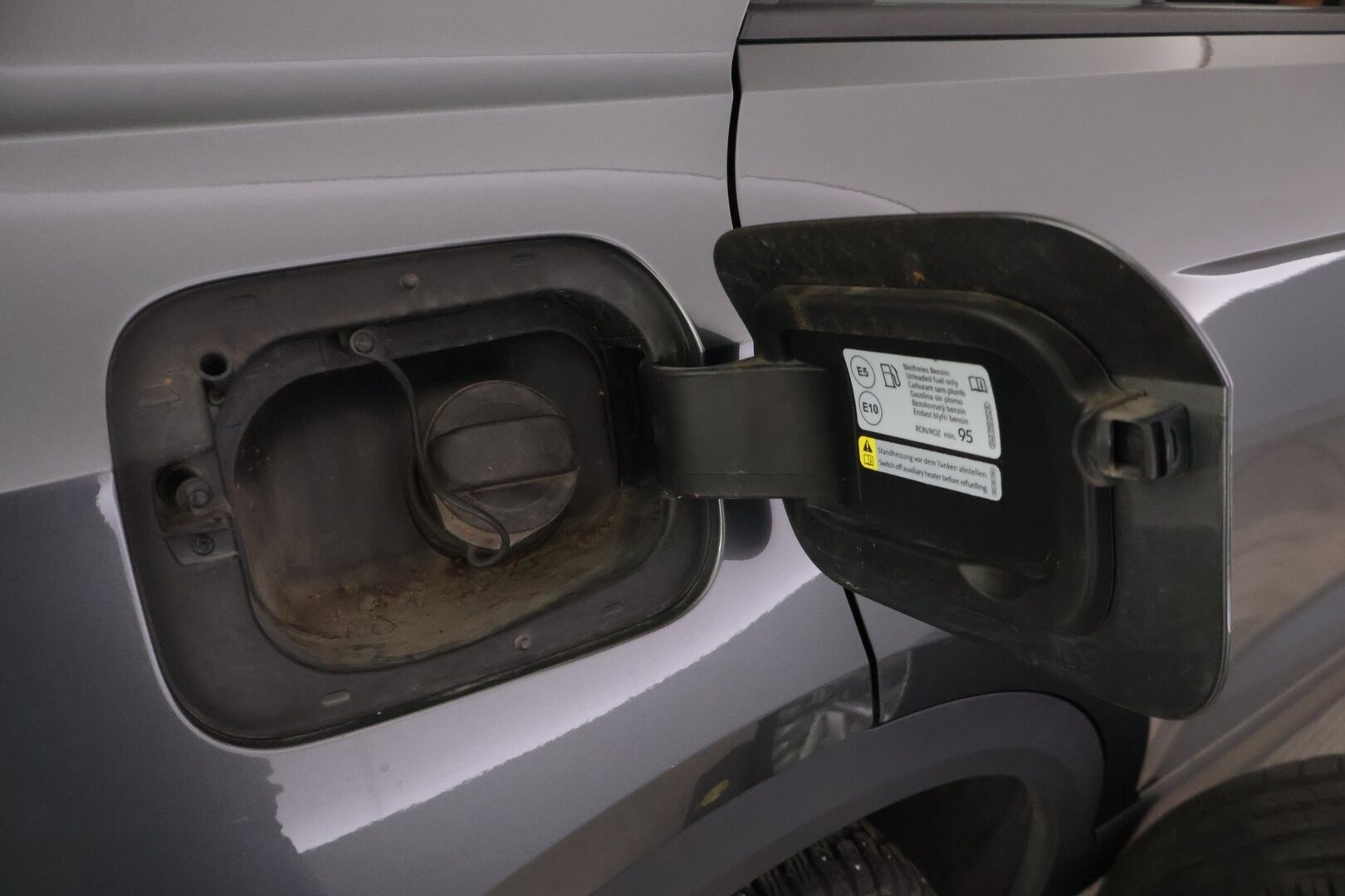 Volkswagen T-Roc 2020 Style 1,5 TSI EVO 110 kW DSG-automaatti ** Webasto / Adapt.vak / Koukku / LaneAssist / LED / AppConnect / Ratinlämmitys* - 2-omisteinen Suomi-auto / hyvin varusteltu! - HULLUT VÄLIPÄIVÄT KORKOTARJOUS 2,49%