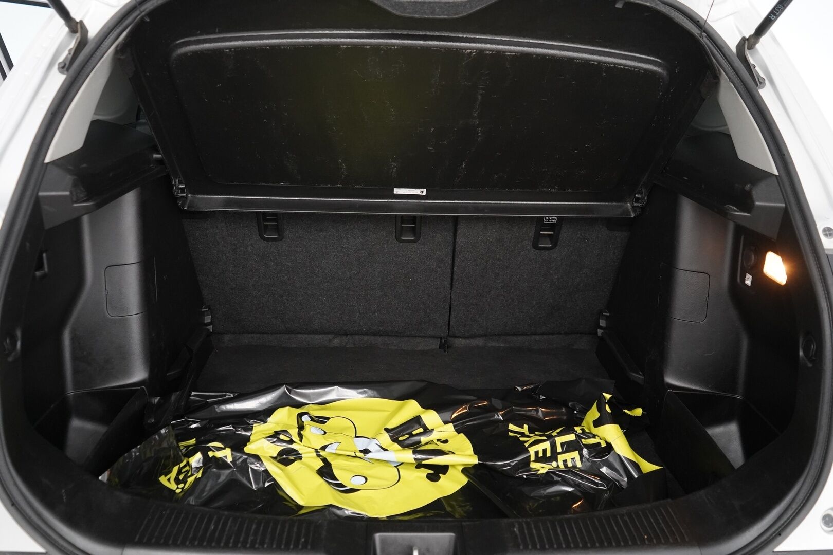 Suzuki S-Cross 2022 1.4 BOOSTERJET 4WD GL+ 6AT HYBRID *Acc / Koukku / Kamera / BLIS / Keyless / Lohko / Tutkat* - Suomi-Auto / Kahdet renkaat + Vanteet / Hyvät huollot - HULLUT BLACKWEEK JATKOT - KORKOTARJOUS 2,49%