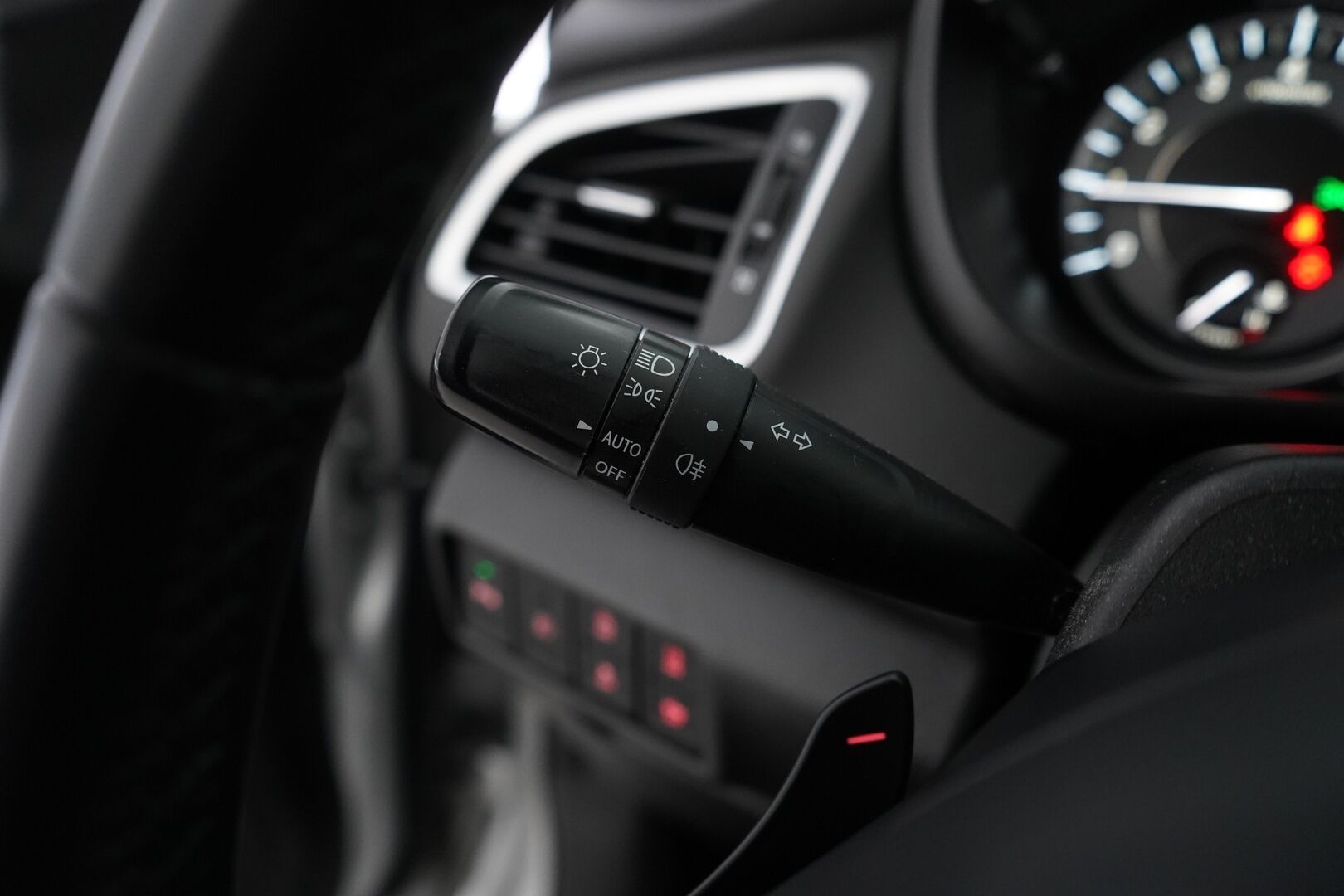 Suzuki S-Cross 2022 1.4 BOOSTERJET 4WD GL+ 6AT HYBRID *Acc / Koukku / Kamera / BLIS / Keyless / Lohko / Tutkat* - Suomi-Auto / Kahdet renkaat + Vanteet / Hyvät huollot - HULLUT BLACKWEEK JATKOT - KORKOTARJOUS 2,49%