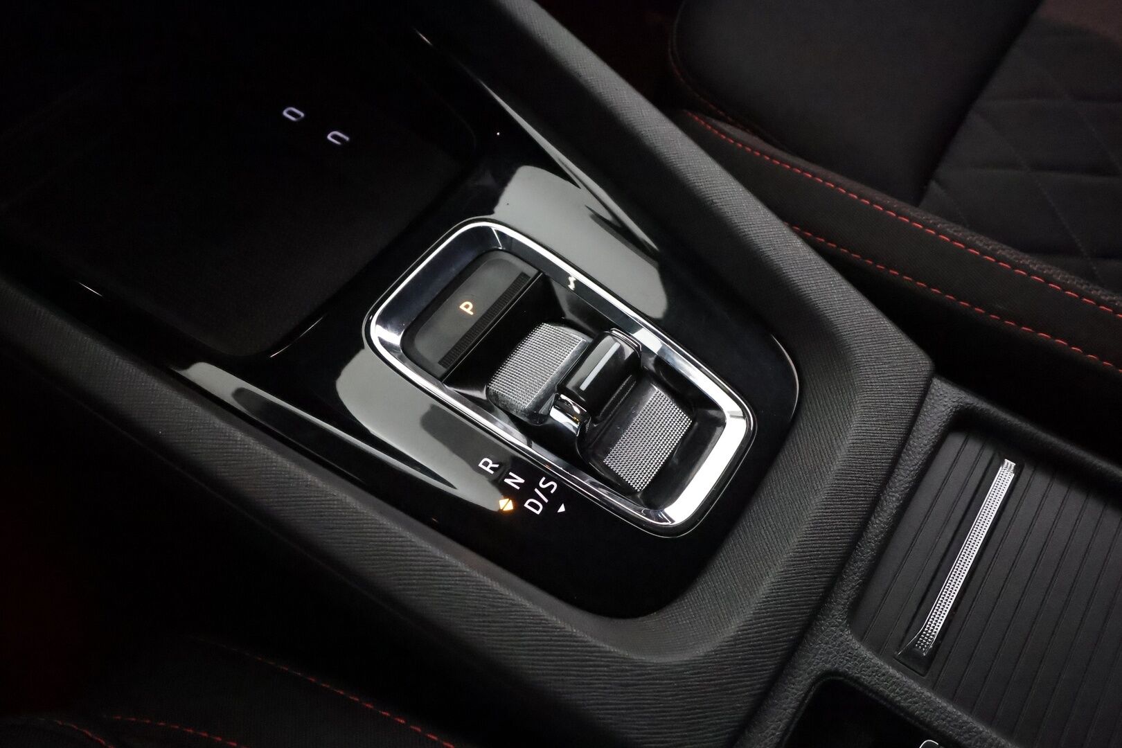 Skoda Octavia 2021 Combi 1,4 TSI PHEV RS iV DSG * ACC / Webasto / Matrix-LED / P.Kamera / Canton / Keyless / Apple&Andoird * - 1.Om Suomi-auto / Merkkihuollettu / Kahdet renkaat - HULLUT AVAJAISHULINAT KORKOTARJOUS 3,29 %