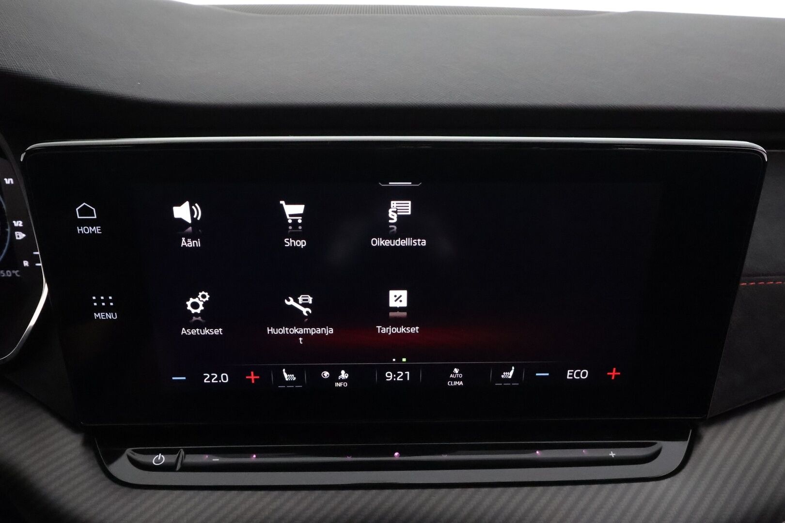 Skoda Octavia 2021 Combi 1,4 TSI PHEV RS iV DSG * ACC / Webasto / Matrix-LED / P.Kamera / Canton / Keyless / Apple&Andoird * - 1.Om Suomi-auto / Merkkihuollettu / Kahdet renkaat - HULLUT AVAJAISHULINAT KORKOTARJOUS 3,29 %