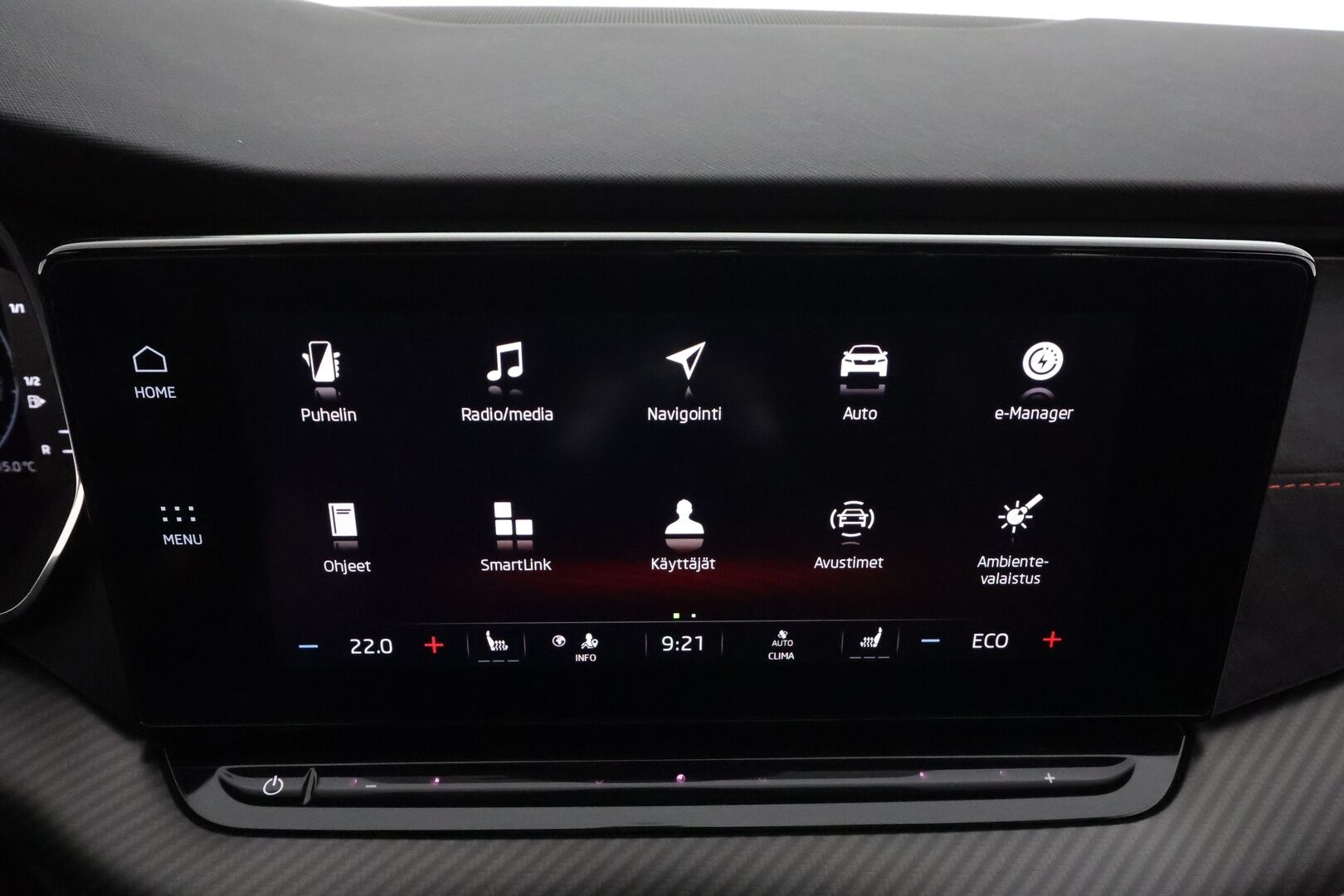 Skoda Octavia 2021 Combi 1,4 TSI PHEV RS iV DSG * ACC / Webasto / Matrix-LED / P.Kamera / Canton / Keyless / Apple&Andoird * - 1.Om Suomi-auto / Merkkihuollettu / Kahdet renkaat