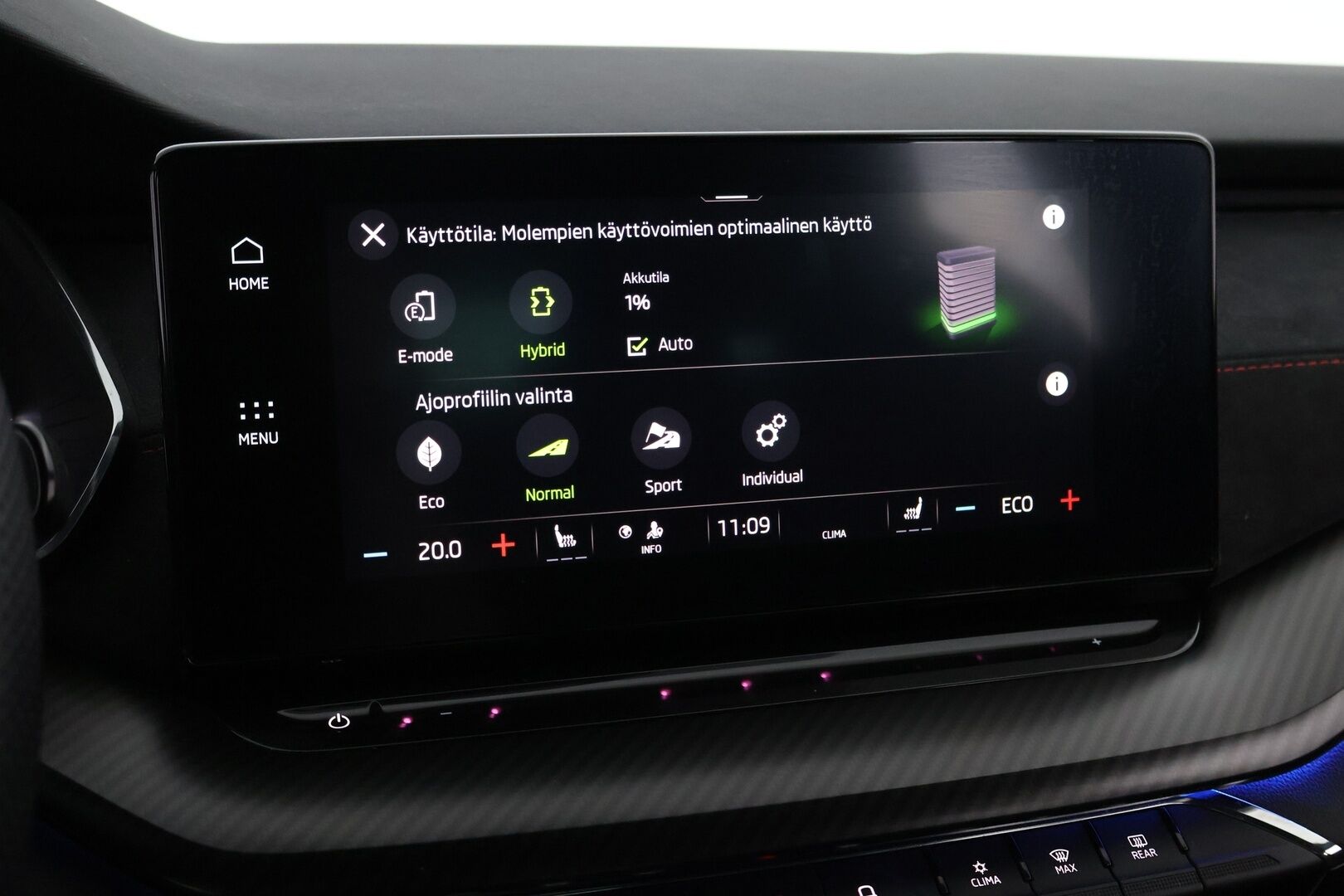 Skoda Octavia 2020 Combi 1,4 TSI PHEV RS iV DSG Autom. - Suomiauto / Webasto / Adapt.Vakkari / HUD / Peruutuskamera / Matrix LED / Nahka-Alcantara / Hieronta / Supervarusteet!