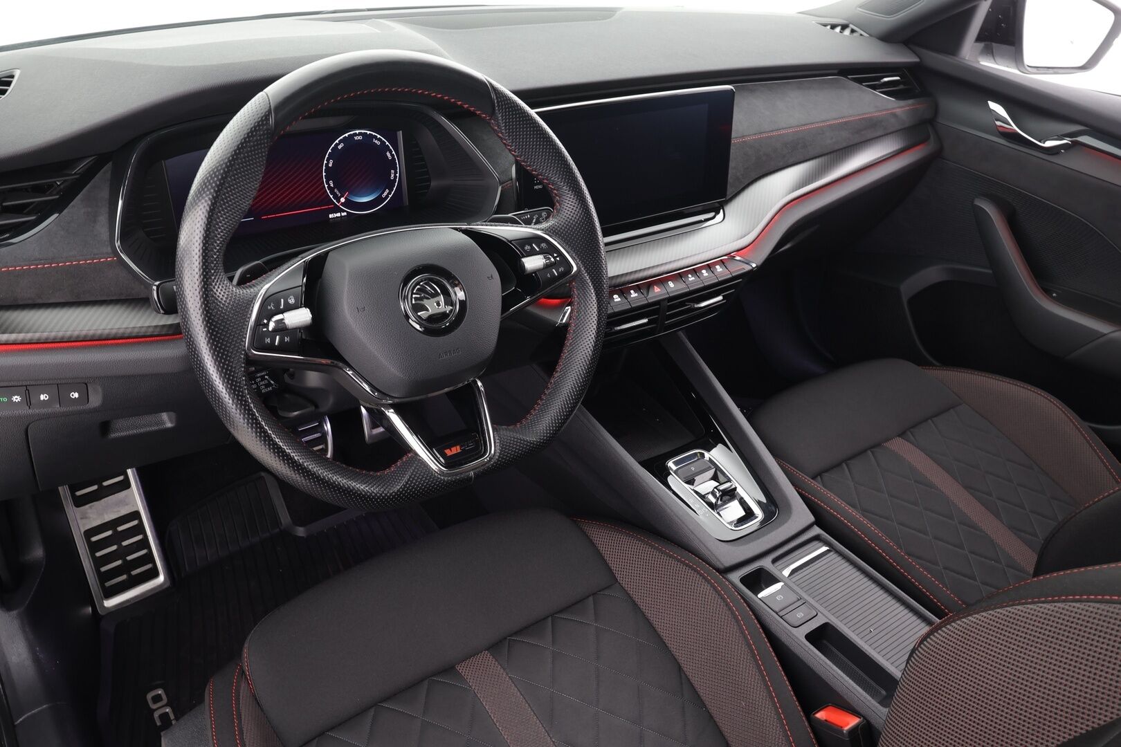 Skoda Octavia 2021 Combi 1,4 TSI PHEV RS iV DSG * Webasto / Koukku / ACC / Matrix-LED / P.kamera / Muistipenkit / Panorama / Canton * - Suomi-auto / 2x Latauskaapelit / Kahdet renkaat - HULLU BLACKWEEK KORKOTARJOUS 2,49%