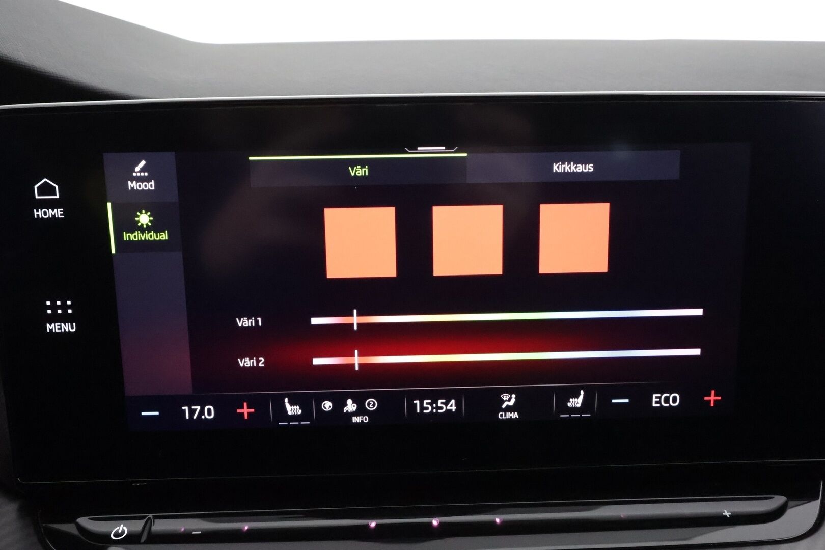 Skoda Octavia 2021 Combi 1,4 TSI PHEV RS iV DSG * Webasto / Koukku / ACC / Matrix-LED / P.kamera / Muistipenkit / Panorama / Canton * - Suomi-auto / 2x Latauskaapelit / Kahdet renkaat - HULLU BLACKWEEK KORKOTARJOUS 2,49%