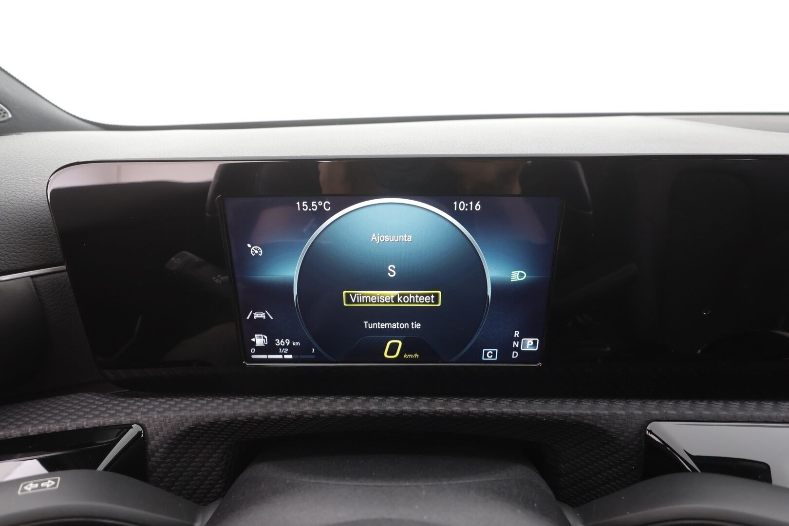 Mercedes-Benz A 2021 180 A Business Style - | Kaistavahti | P.Kamera | Lohko+Sisä | Puolinahat | Navi | LED | Digimittari | Vakkari |Suomi-auto | Kahdet renkaat aluvanteilla | Merkkihuollettu |