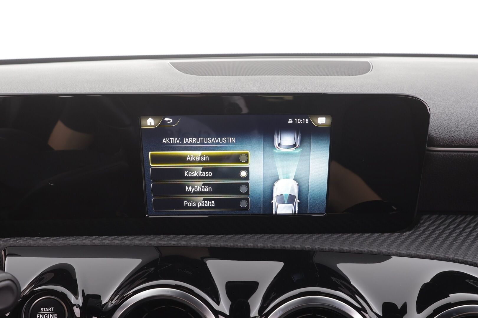 Mercedes-Benz A 2021 180 A Business Style - | Kaistavahti | P.Kamera | Lohko+Sisä | Puolinahat | Navi | LED | Digimittari | Vakkari |Suomi-auto | Kahdet renkaat aluvanteilla | Merkkihuollettu |
